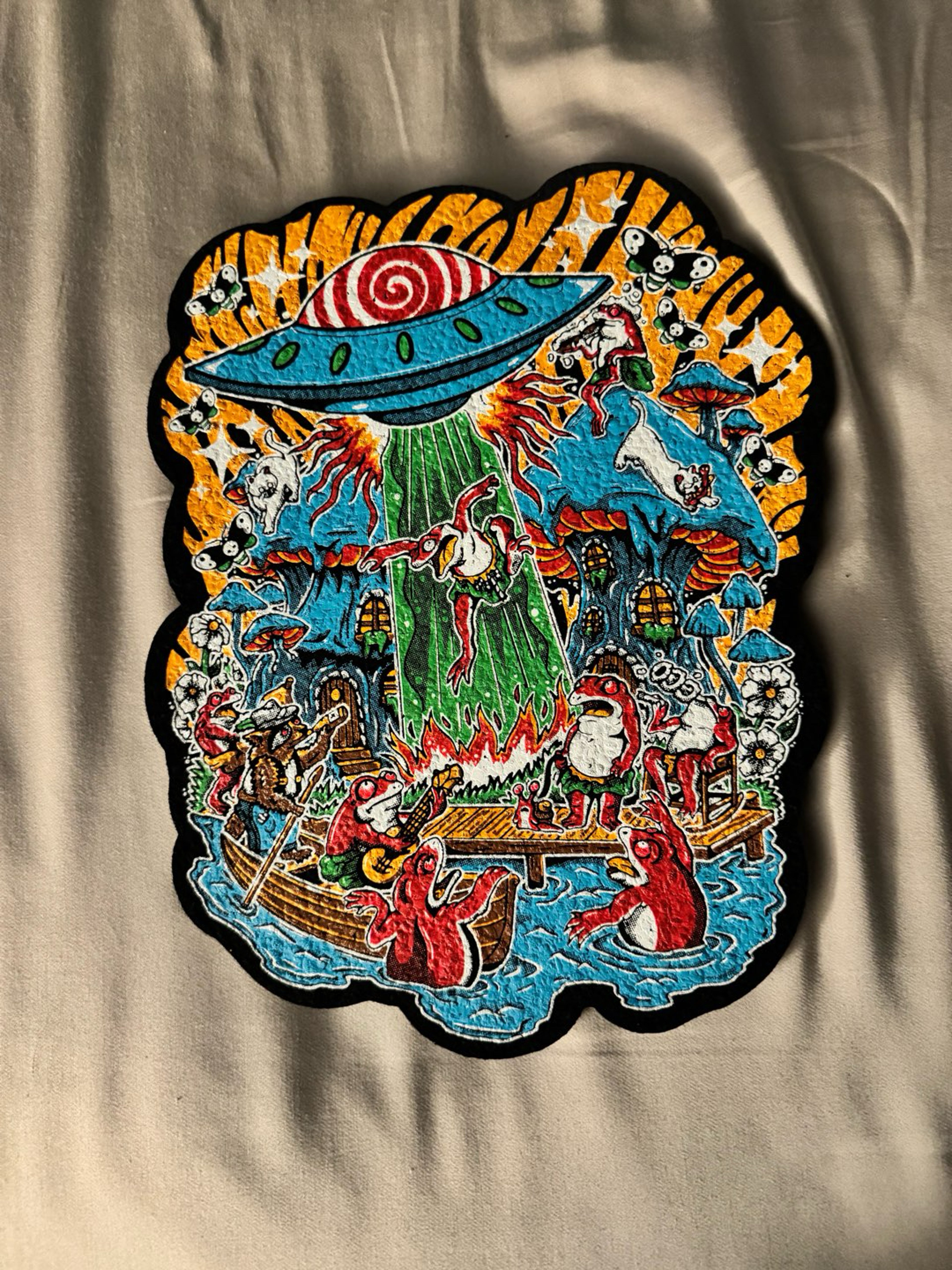 Preview pic of UFTOAD moodmat by dark mountain cult full uv glow moodmat