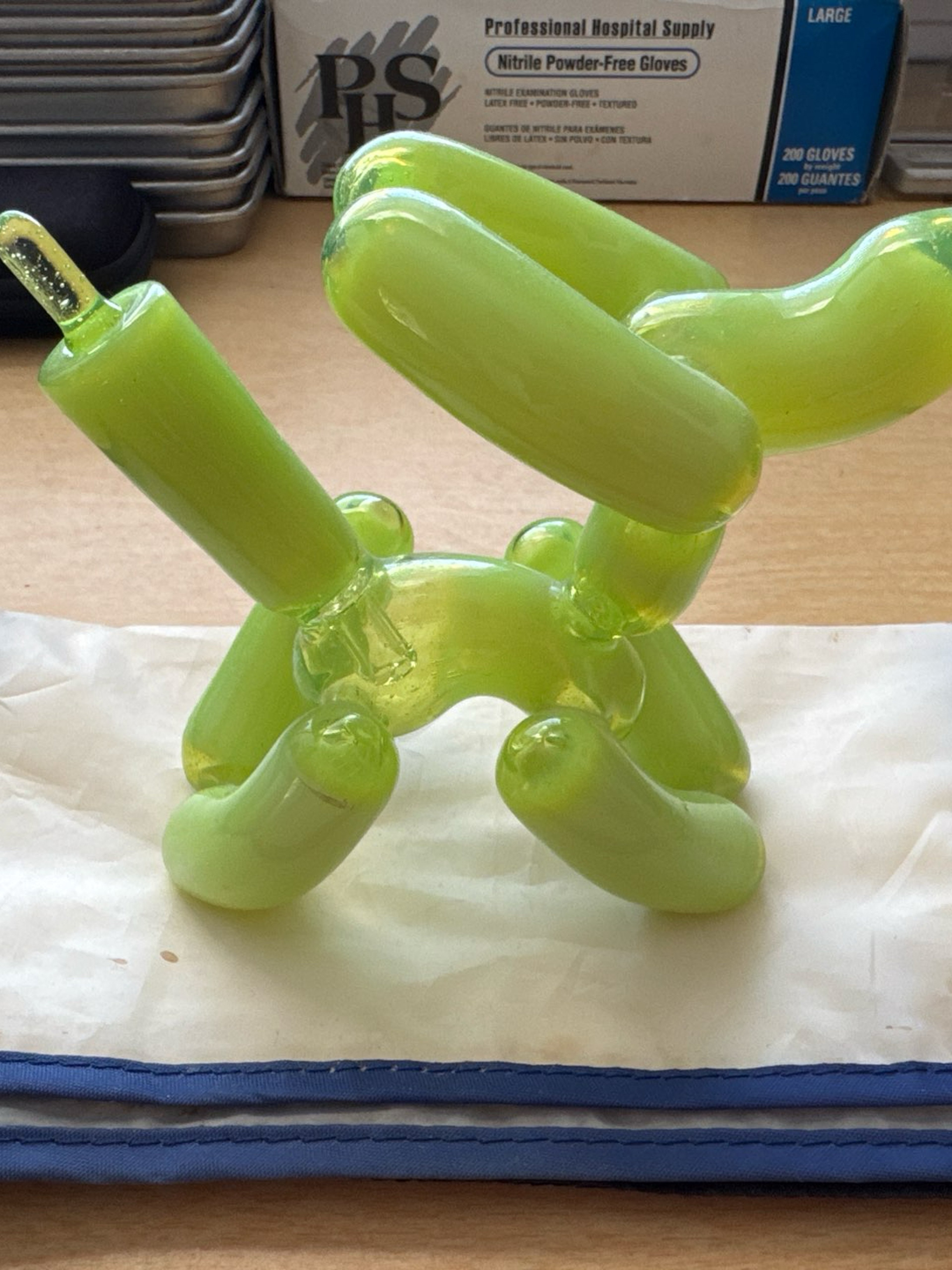 Preview pic of Blitzkriega Balloon Dog Gen 1