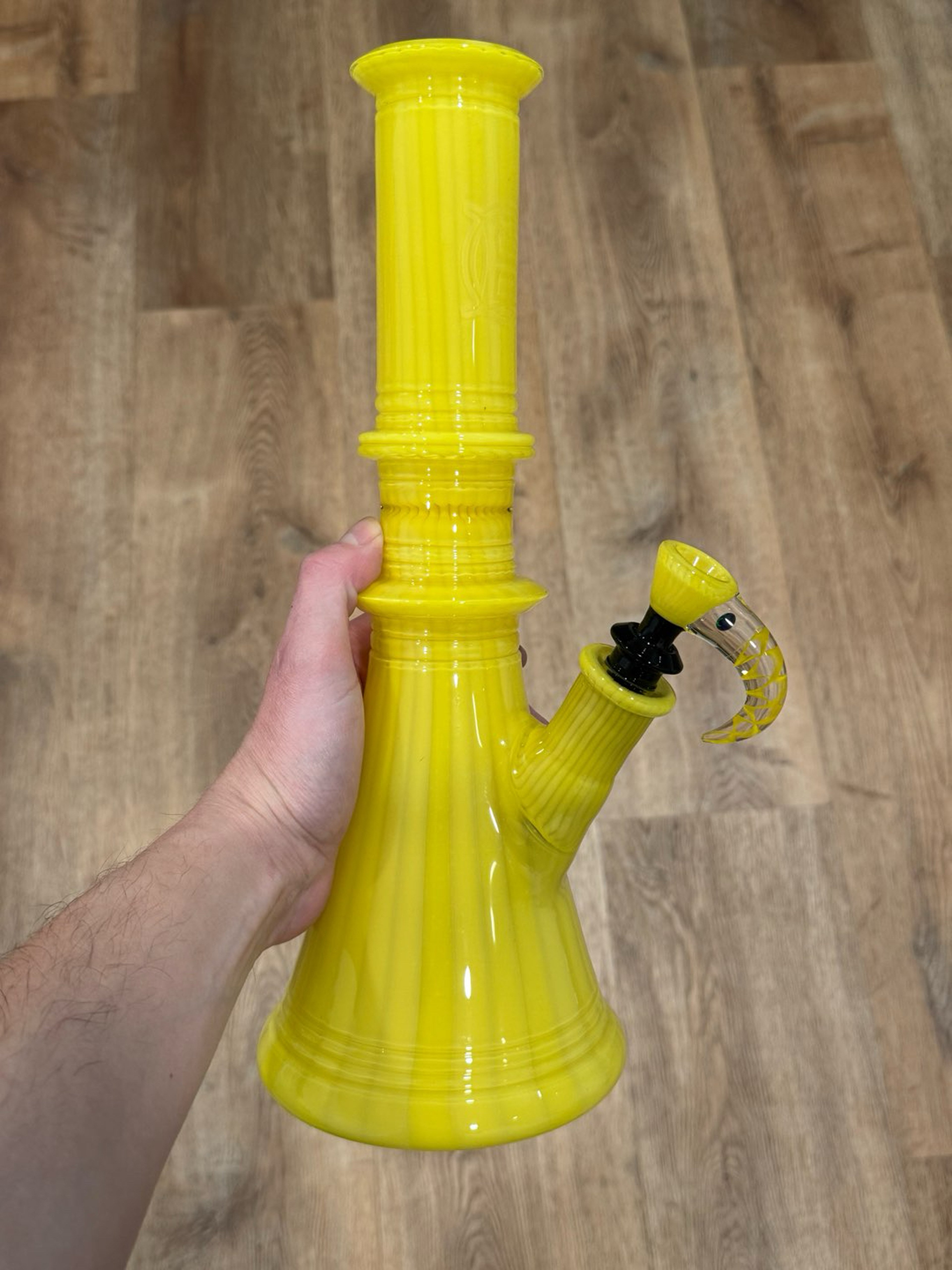 Preview pic of Huffy Glass - 12” Yellow Canary Beaker Custom