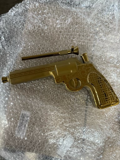 Preview pic of Gold Revolver Bong