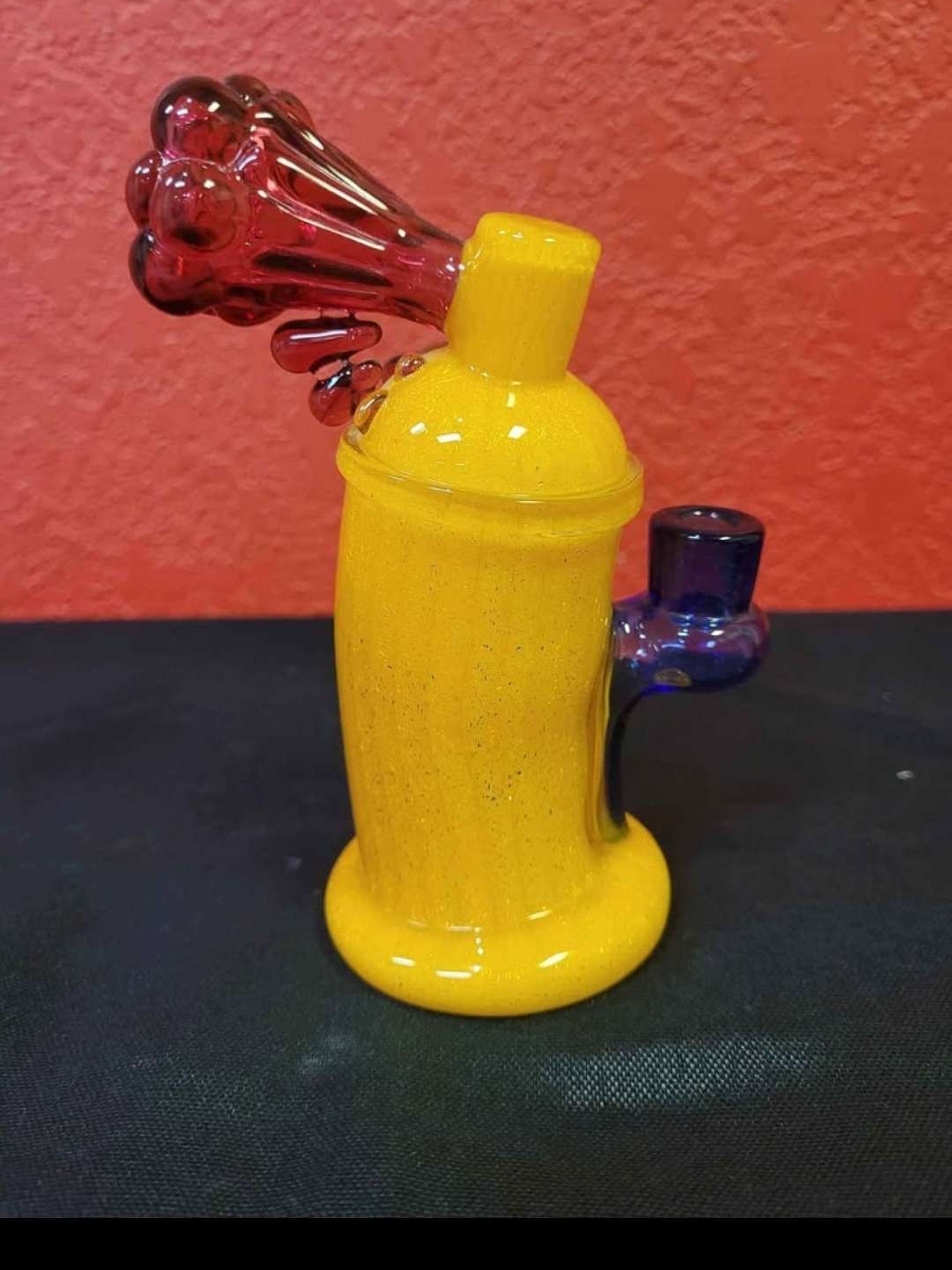Preview pic of Skoeetglass Spray Can