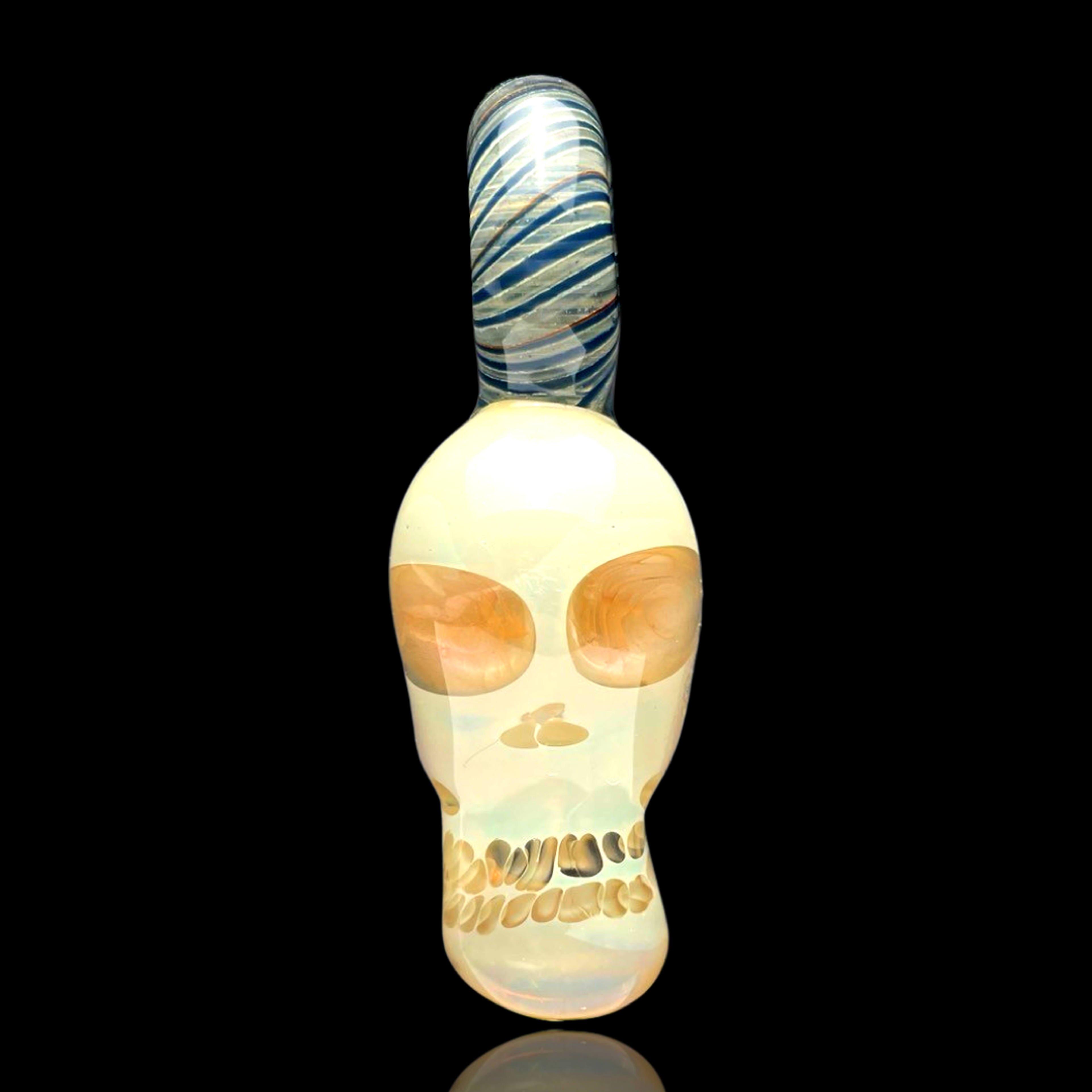 Preview pic of Cam Tower Skull Pendant