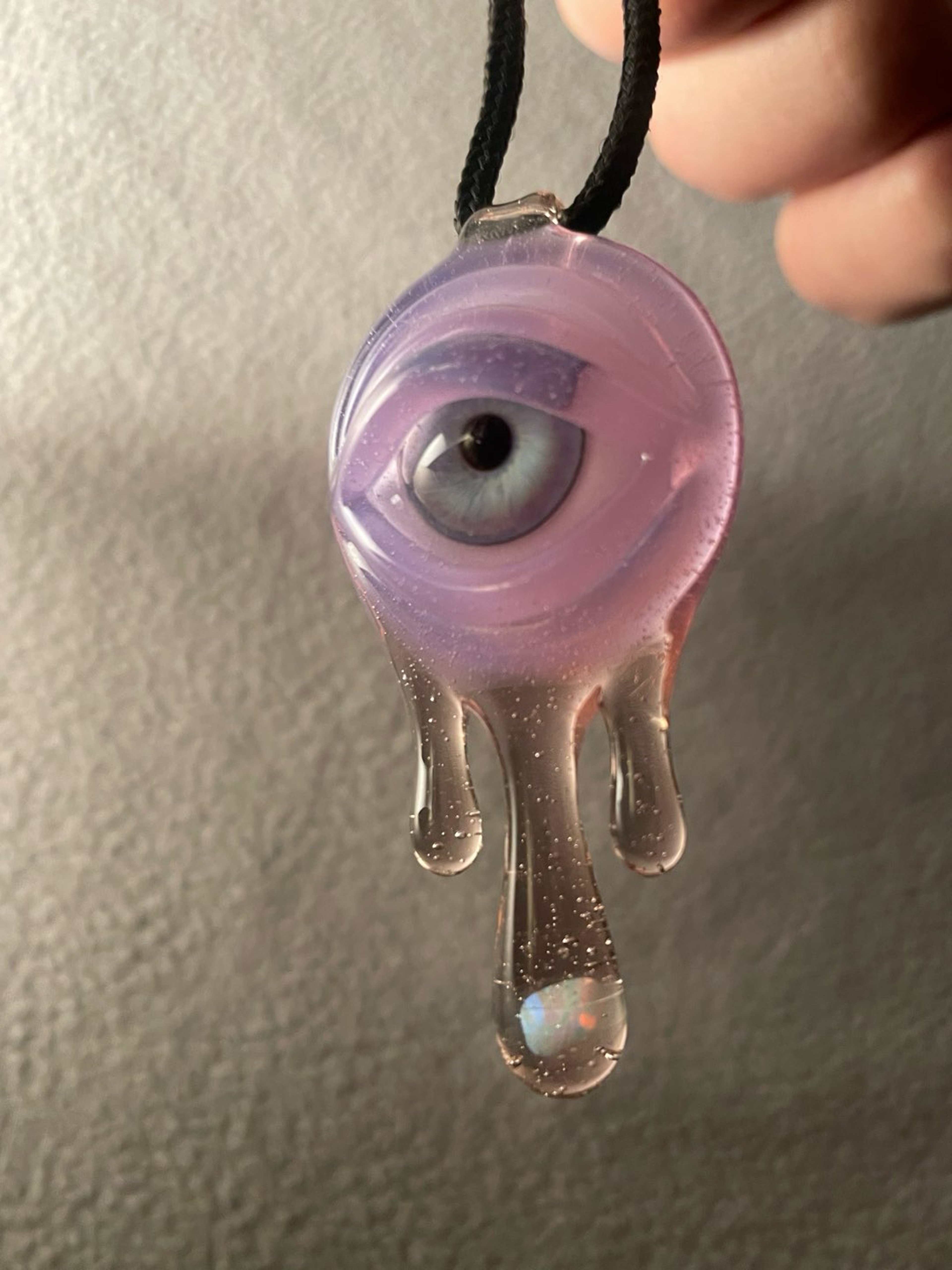 Preview pic of Fryed Glass Eye Pendant