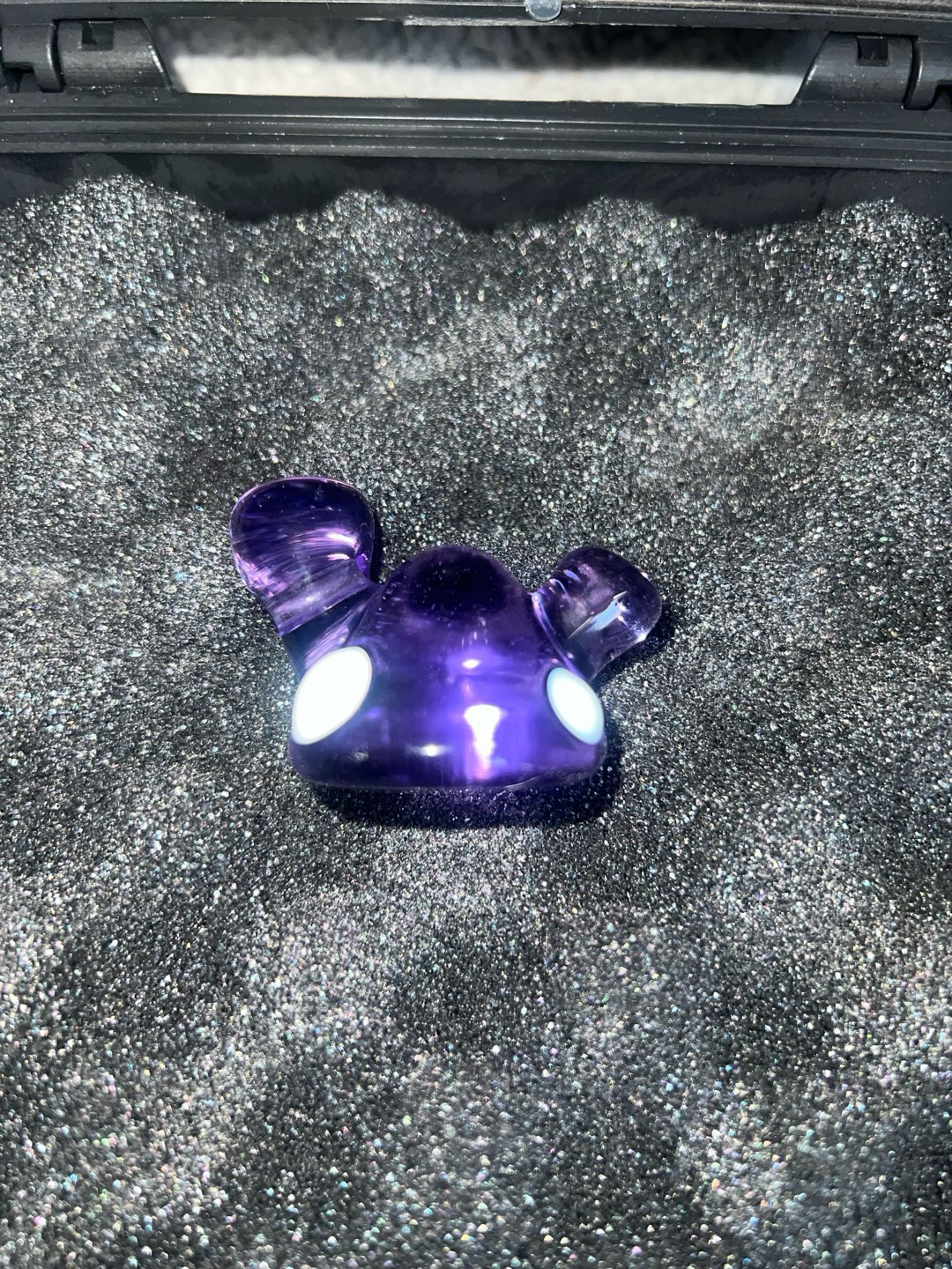 Preview pic of Lerk Pendant