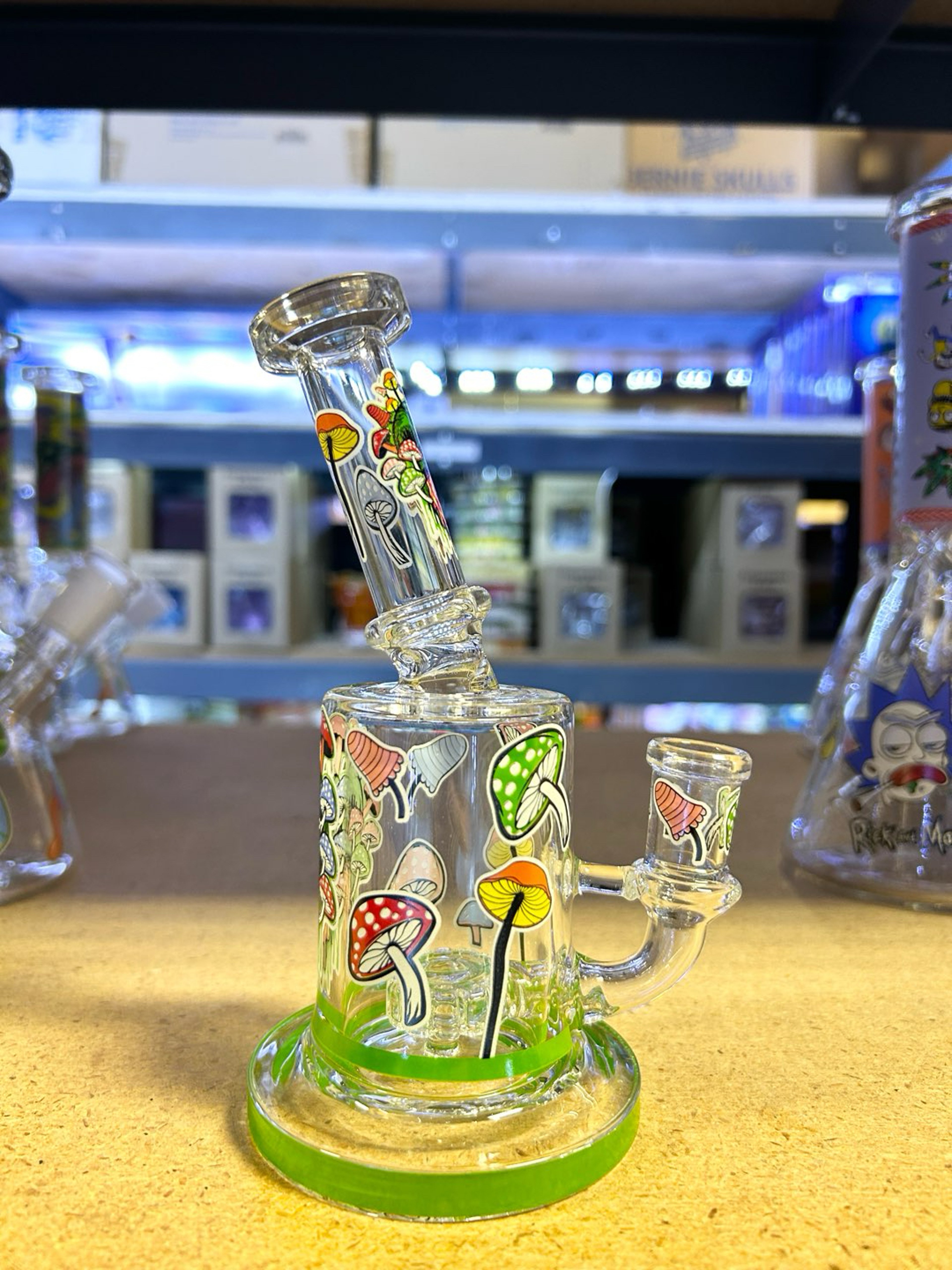 Preview pic of Green 7-Inch Whimsical Glow in the Dark Mushroom Glass Banger Water Pipe