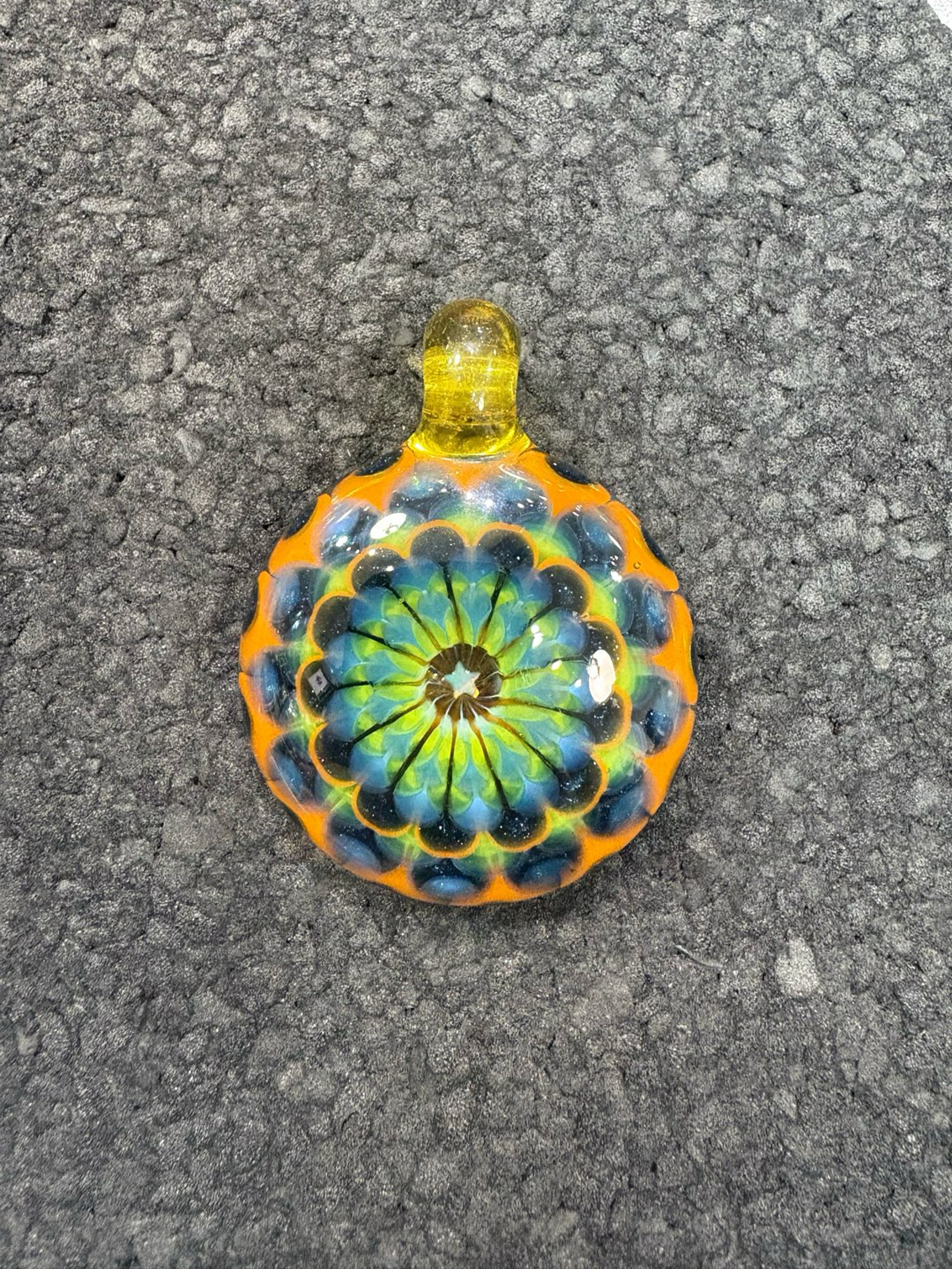 Preview pic of Juju Pendant