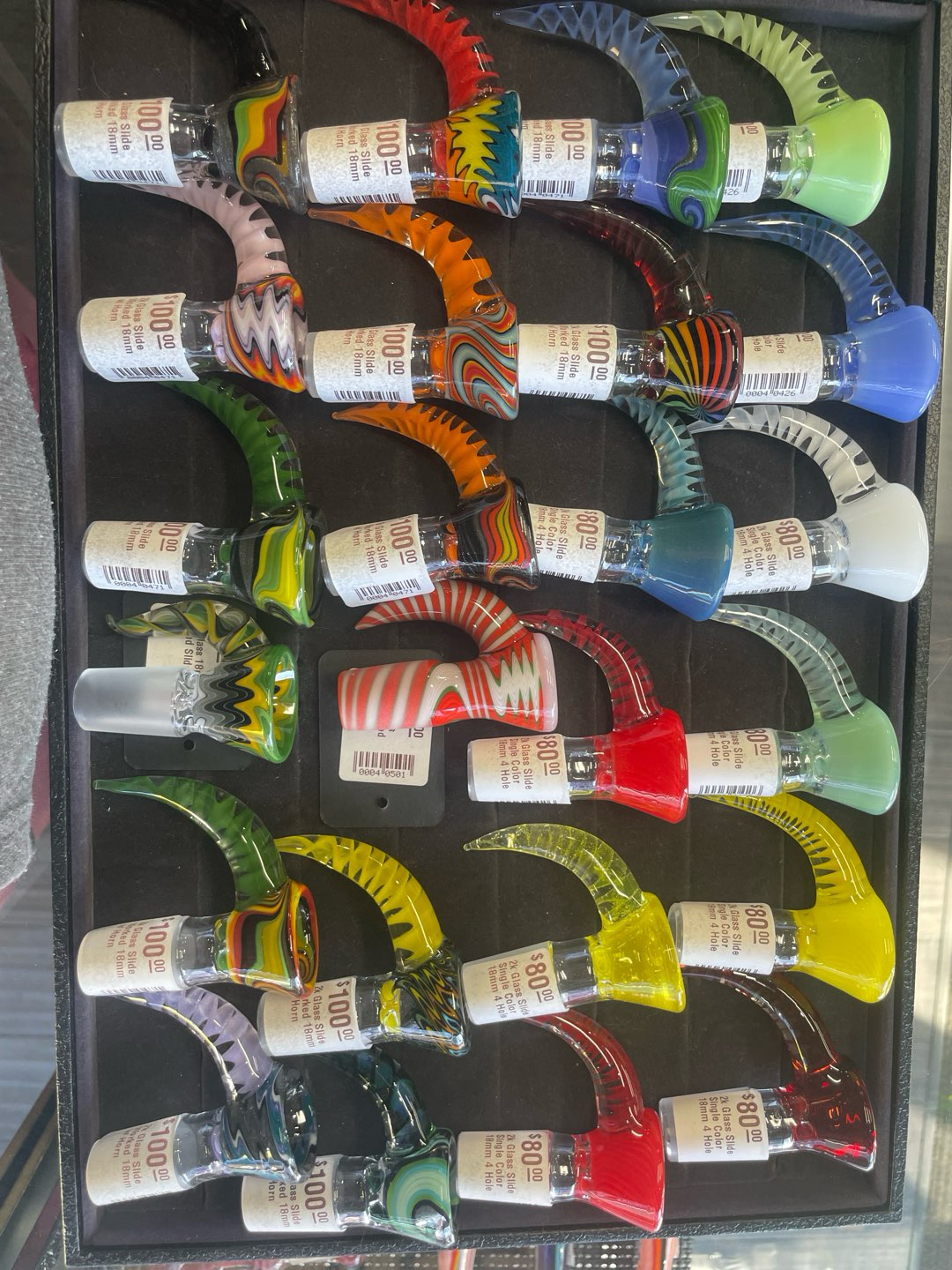 Preview pic of Le Glass Dude/ 2K Slides