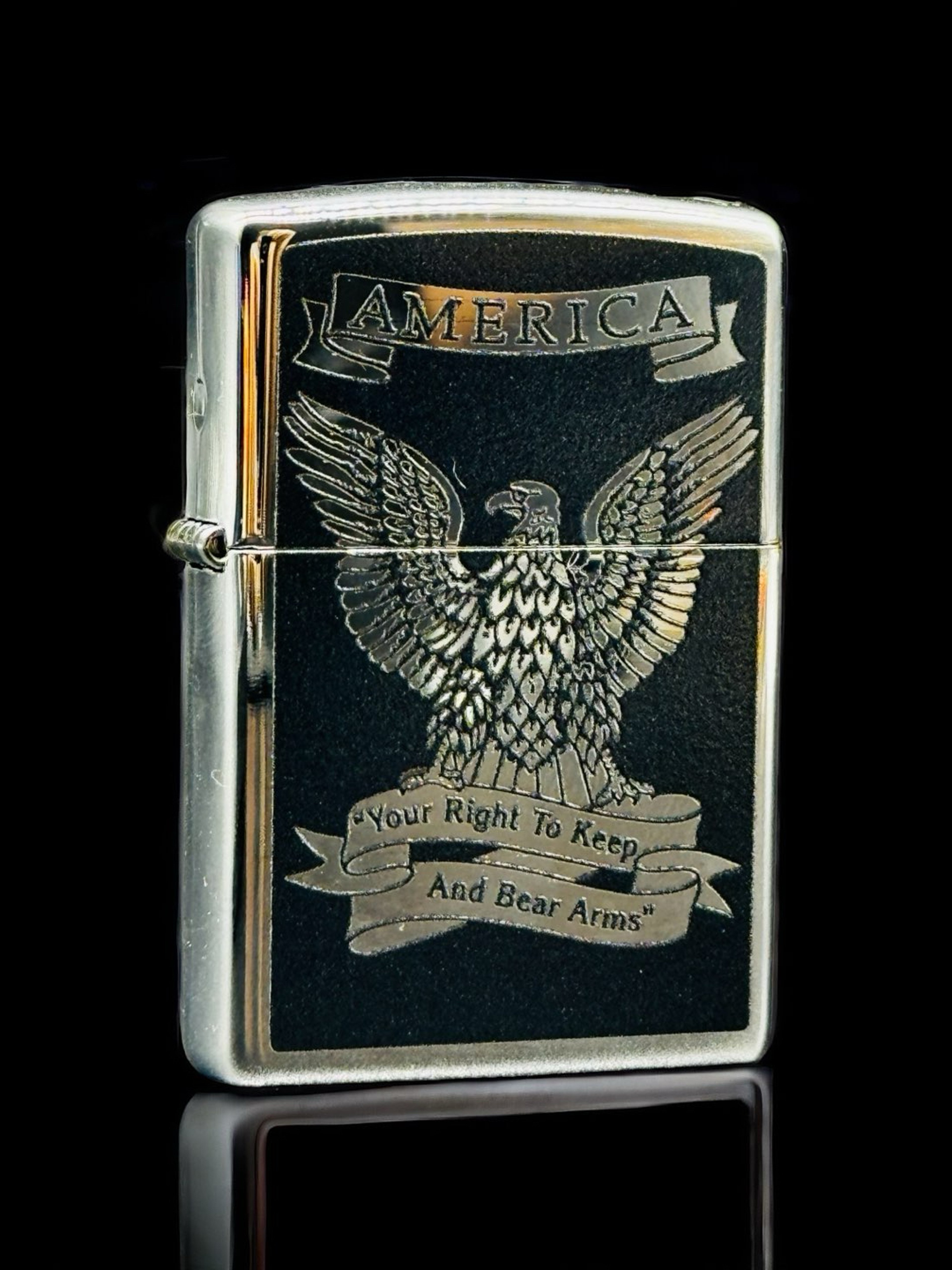 Preview pic of Zippo Black and White Americana
