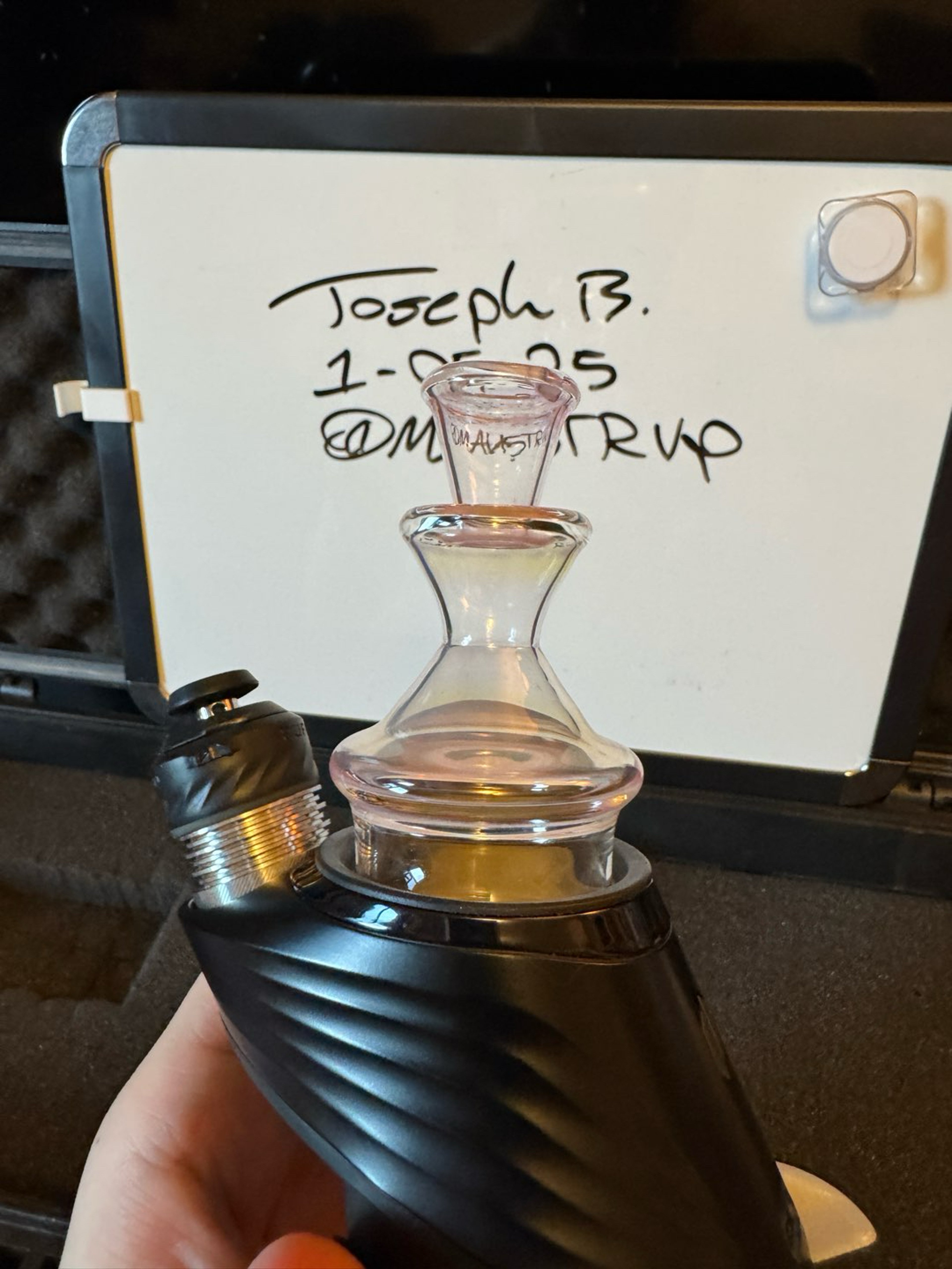 Preview pic of Flexer jones fumed Puffco Dry Top