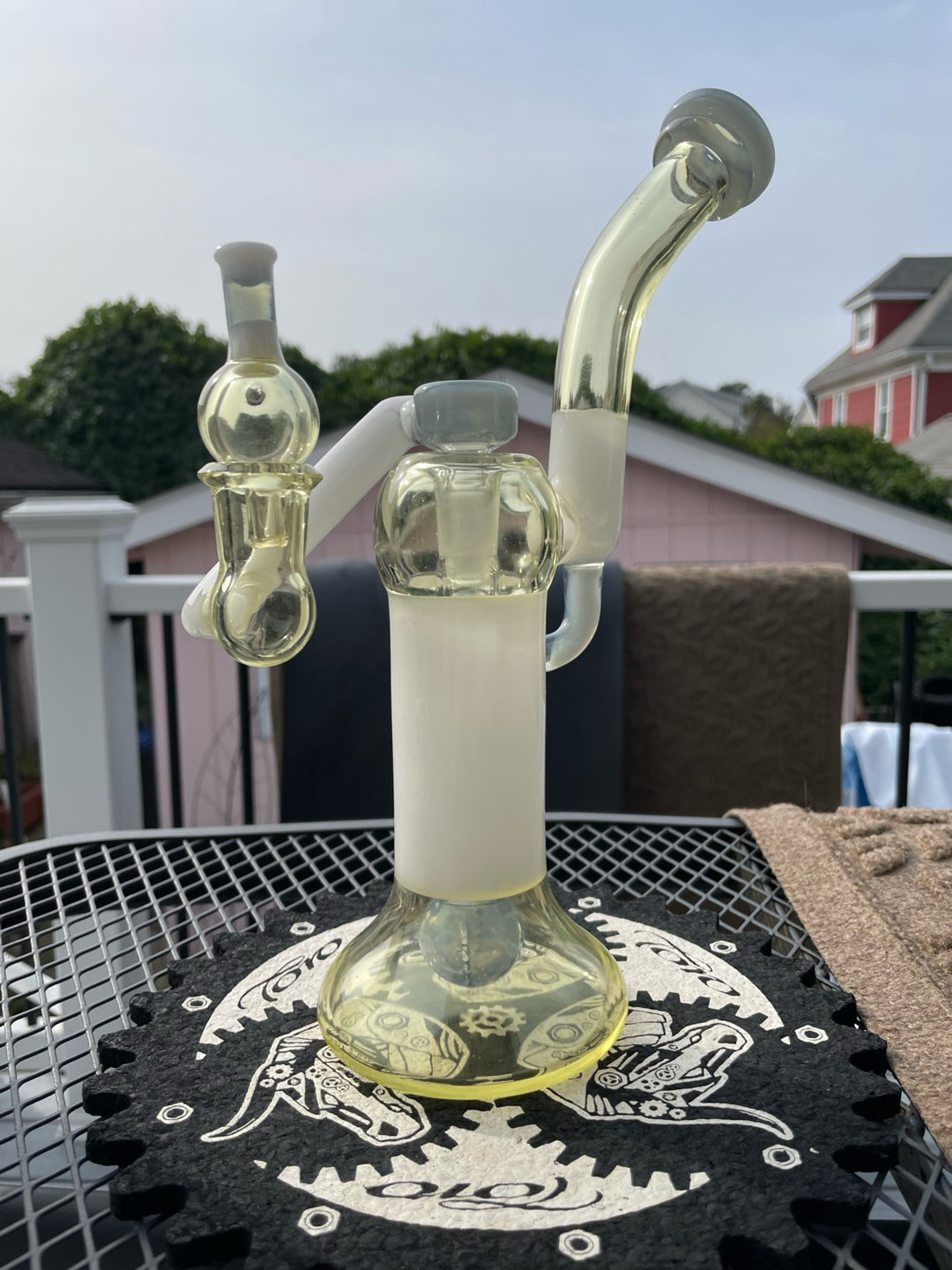 Preview pic of Shamby Bubbler