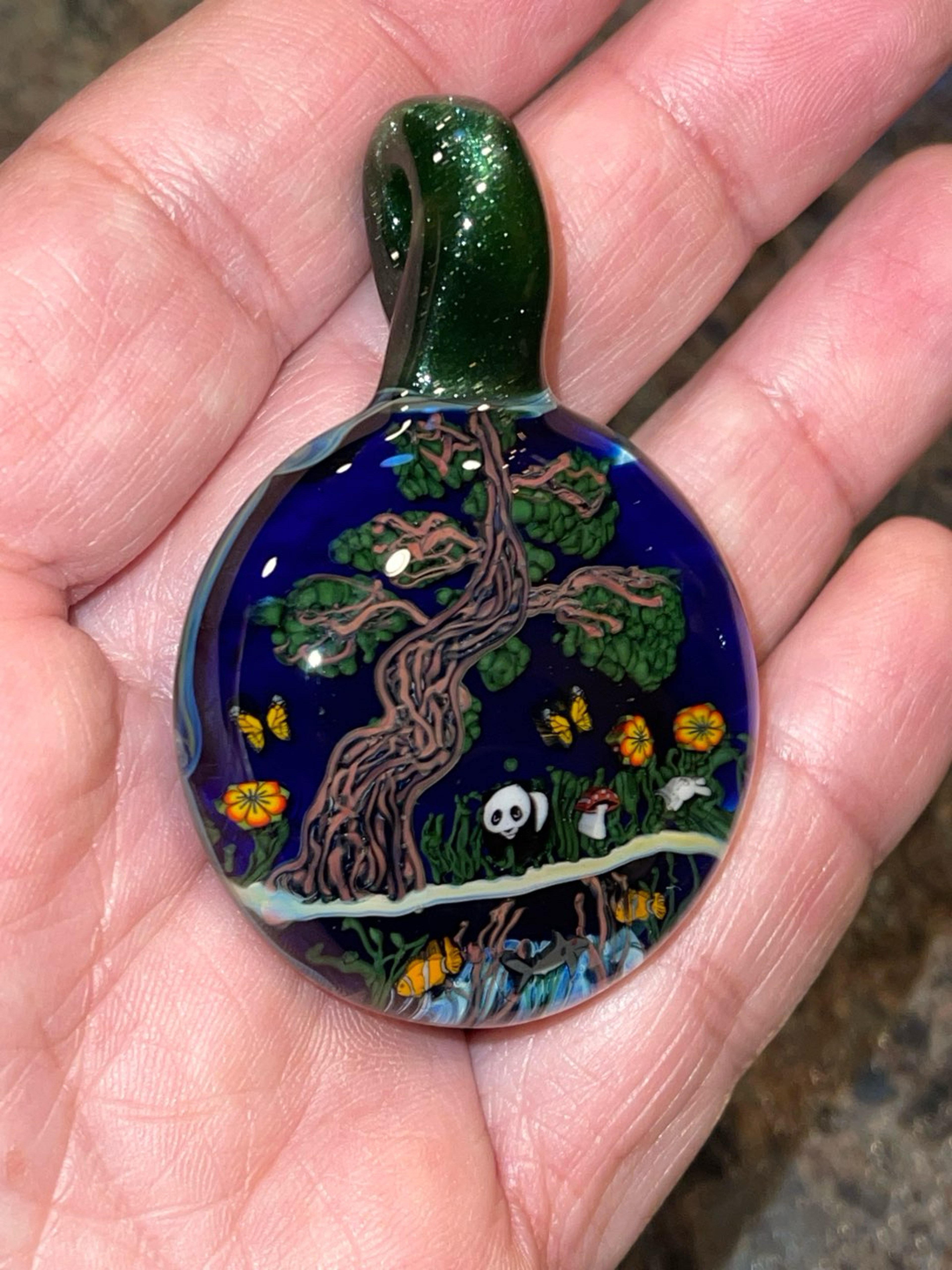 Preview pic of Bonsai pendant.