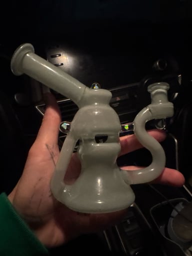 Preview pic of Frebo Glass