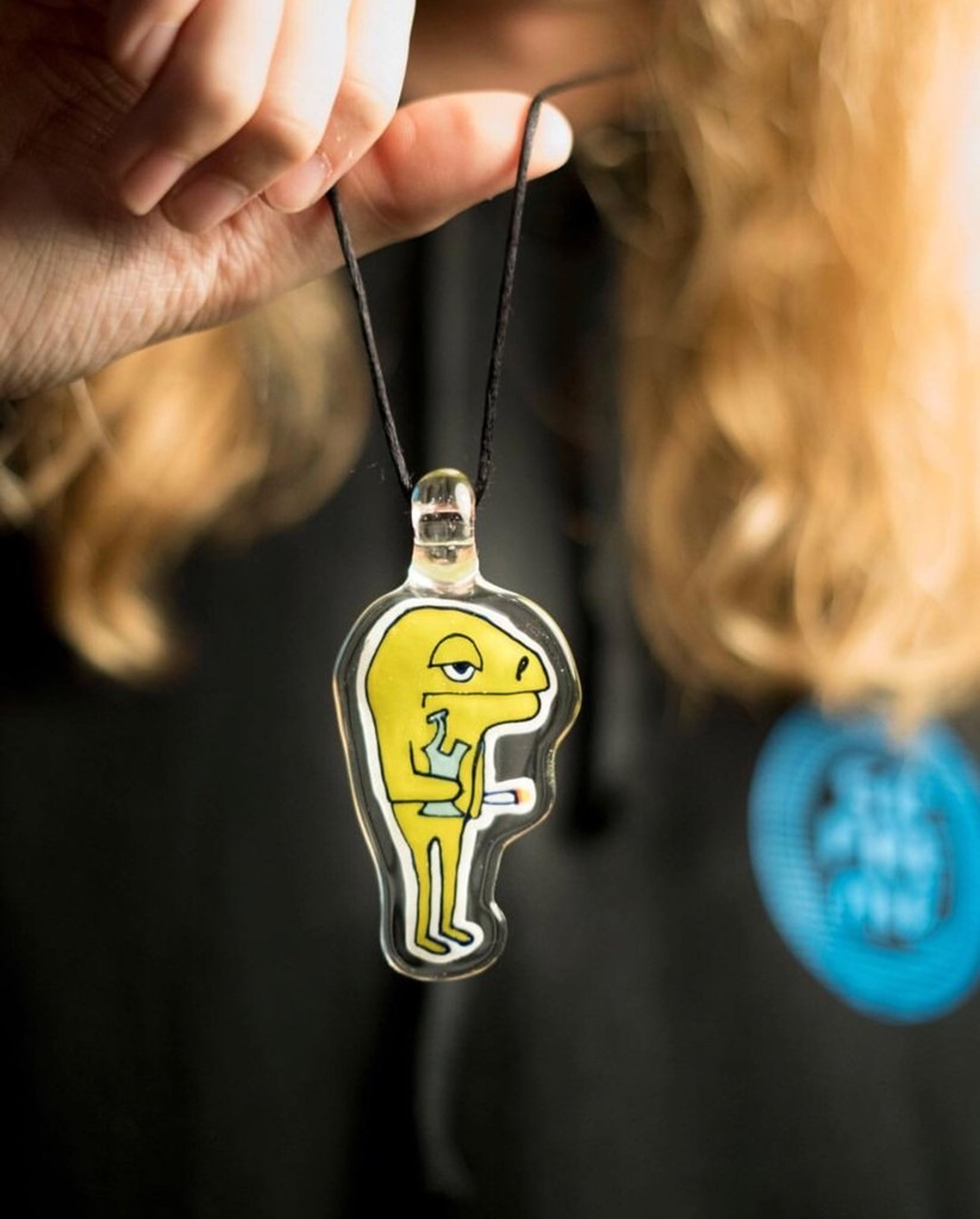 Preview pic of Elbo x Stoney Bvloney Flip Pendant
