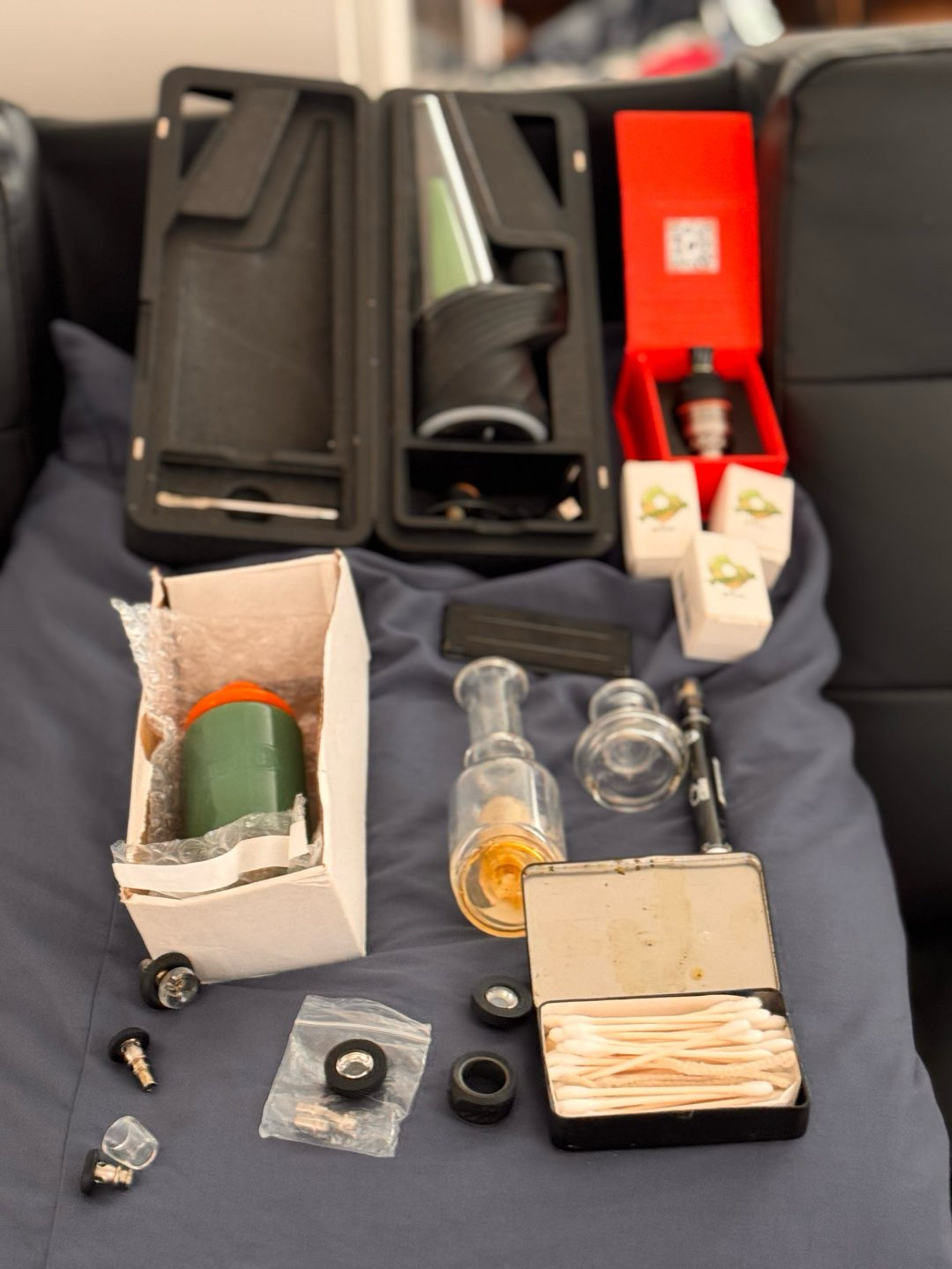 The peak pro and everything ! image 0