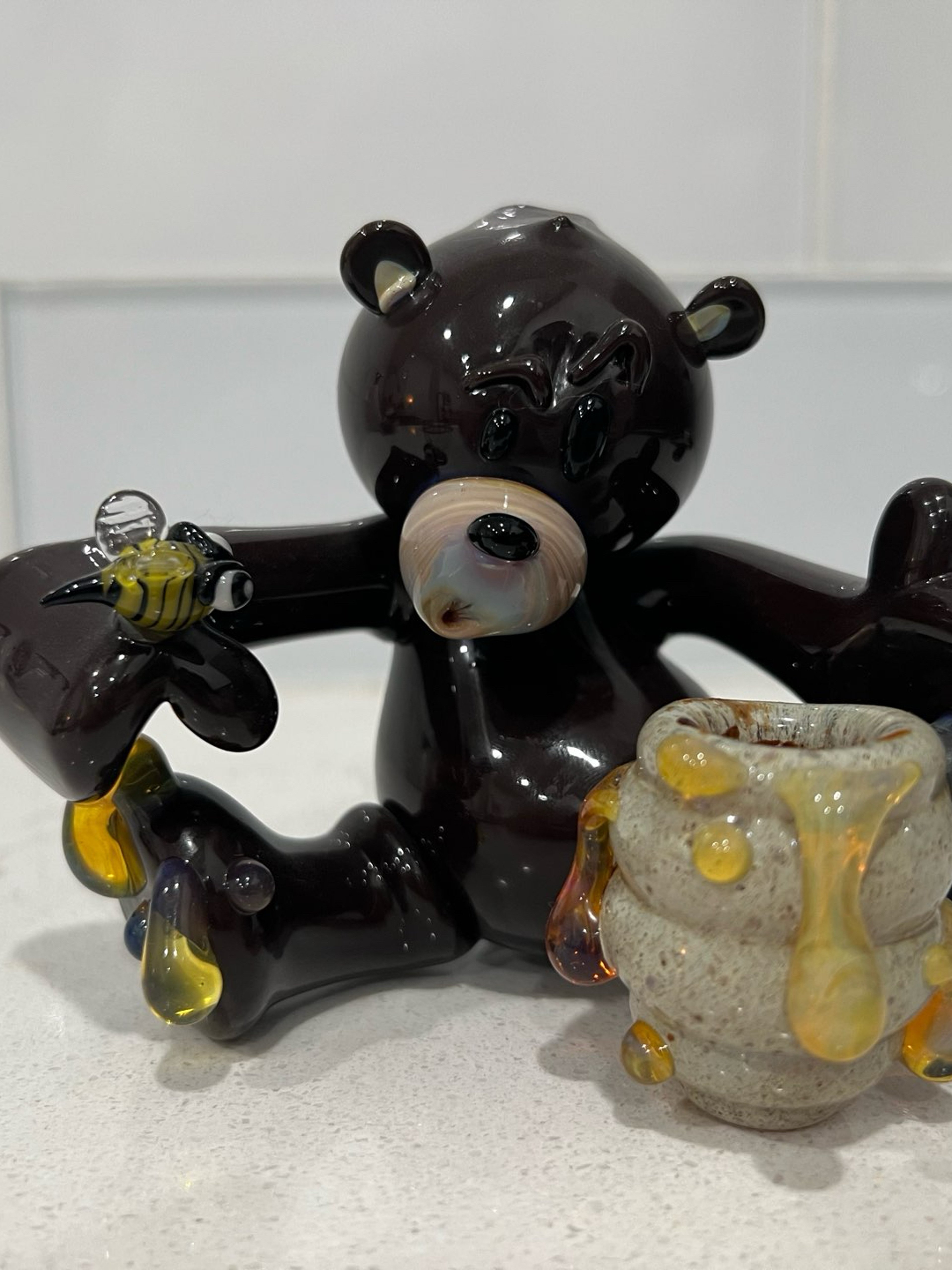 Preview pic of Angry Bee and the Bear