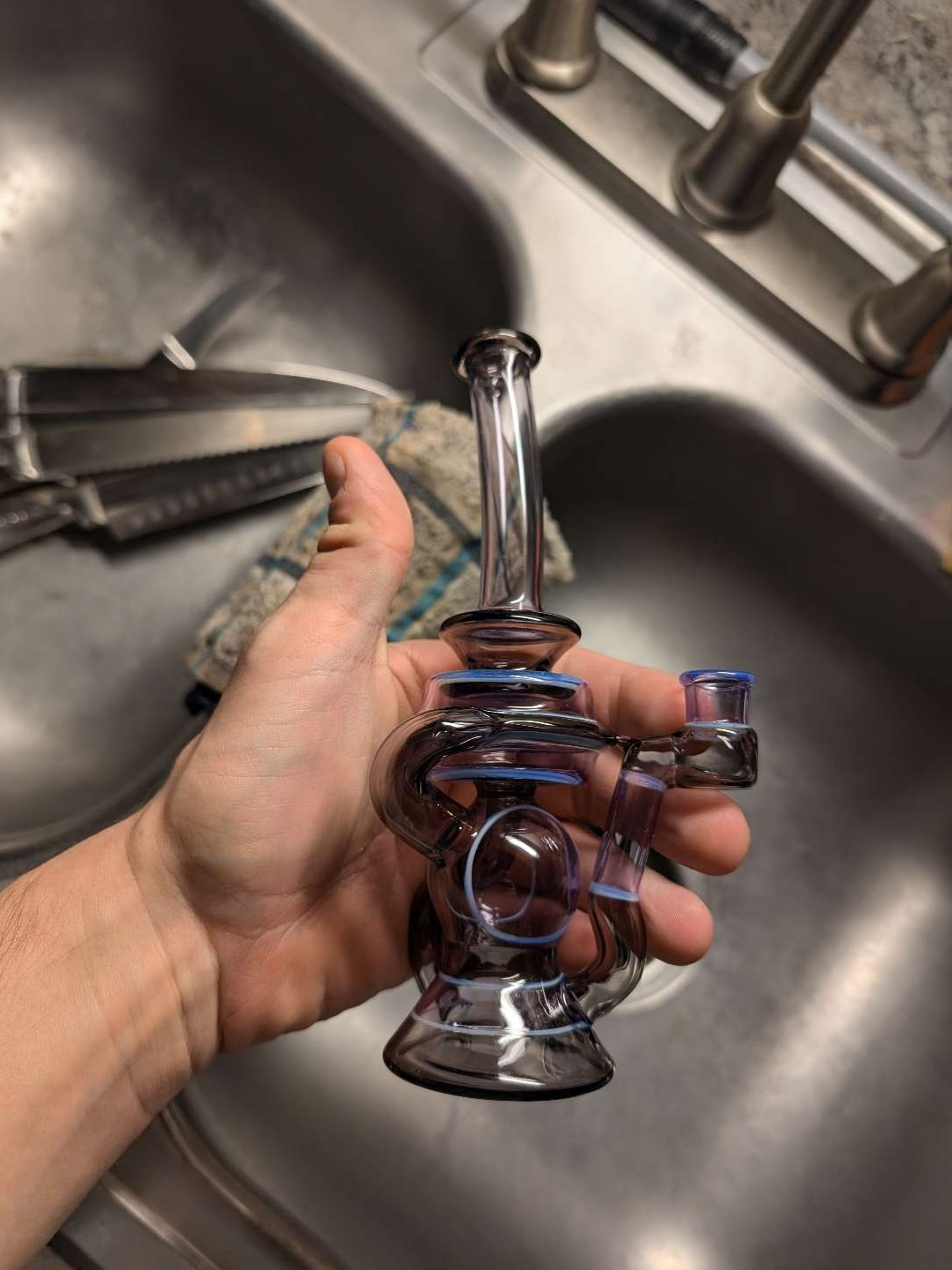 Preview pic of Takeo glass klein