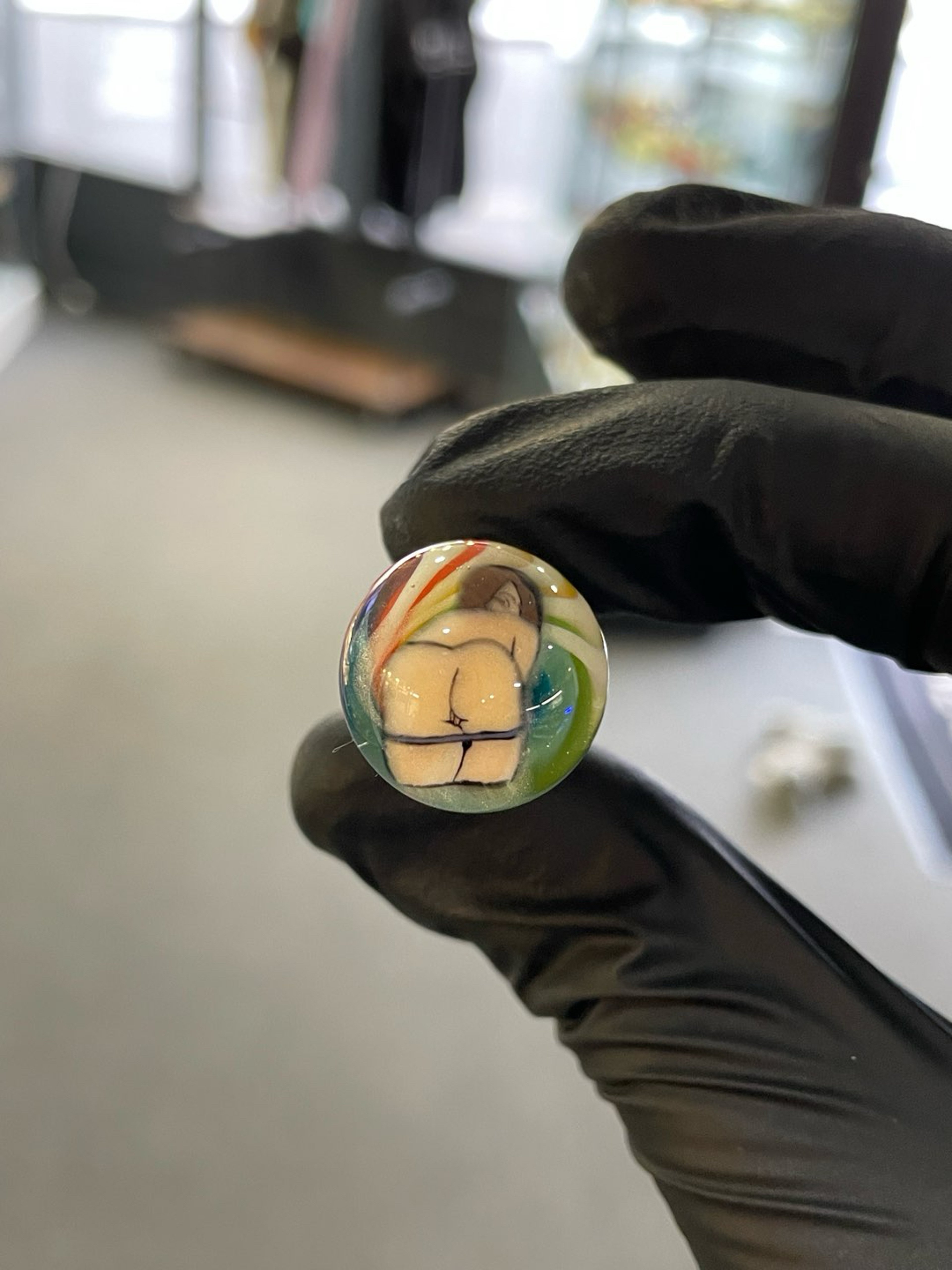 Preview pic of Willstar Glass Butt Cheeks Millie Poker