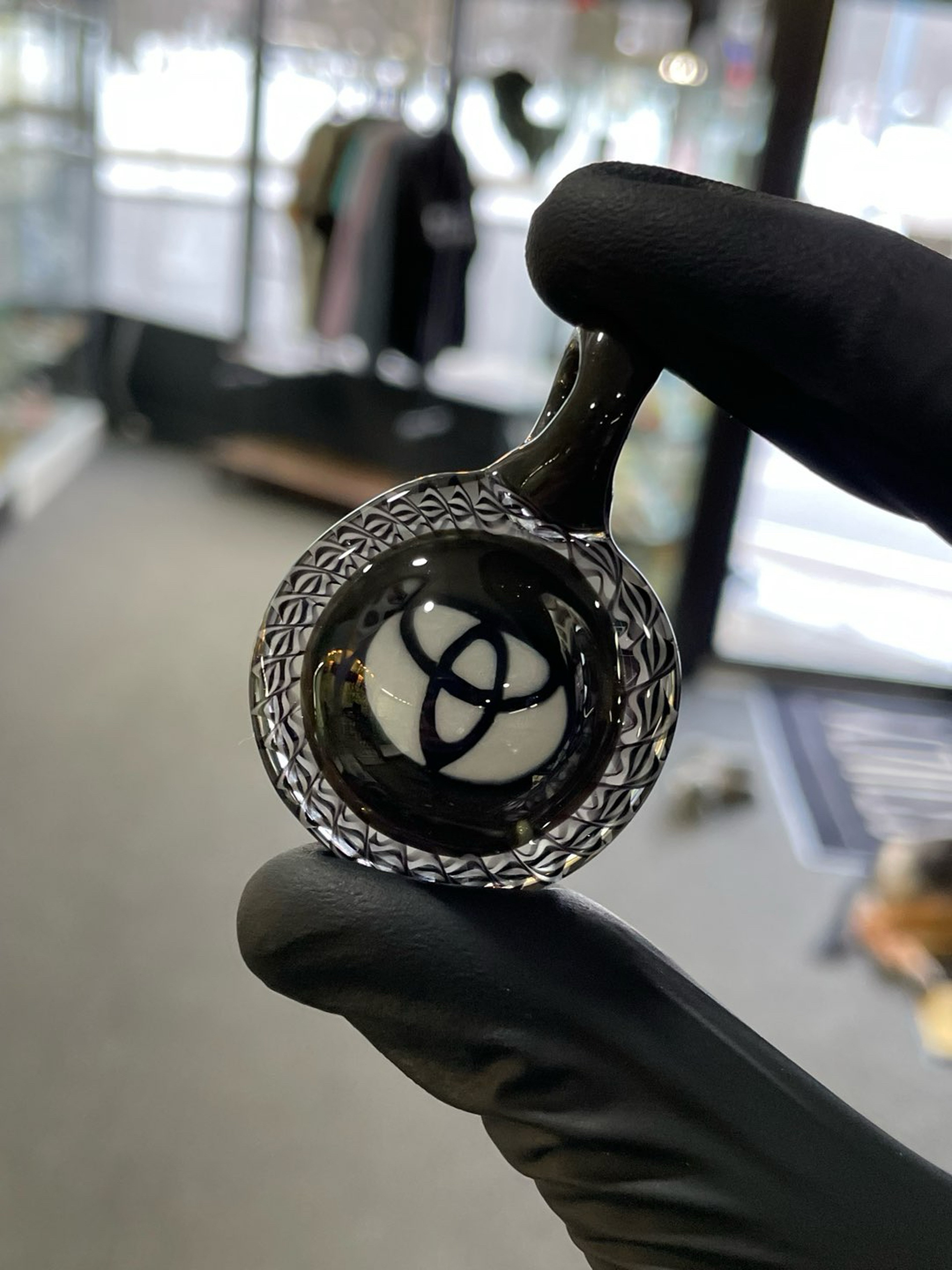 Preview pic of Willstar Glass Toyota Millie Pendy Gray