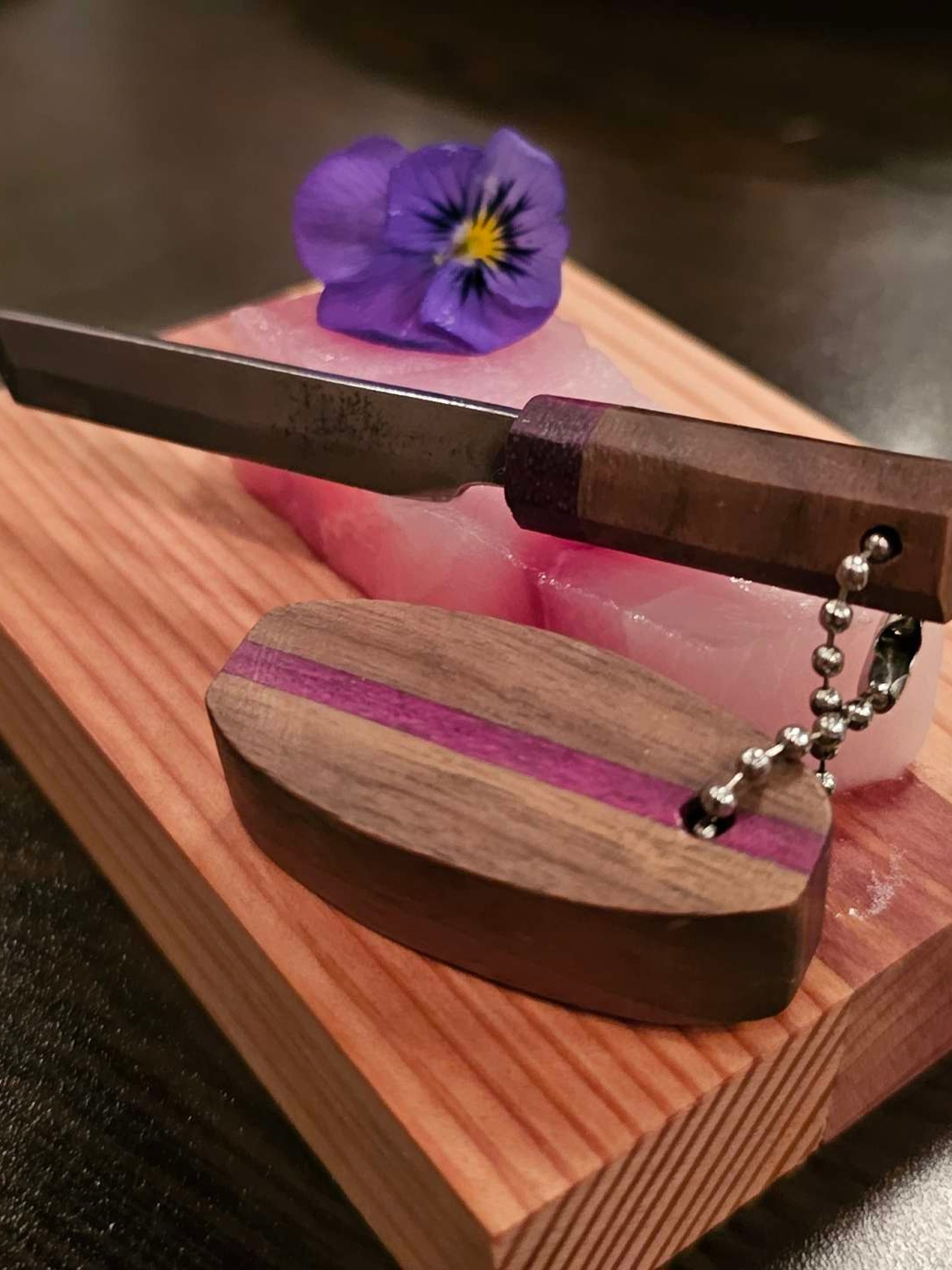 Preview pic of Exotic wood mini dabber/keychain 🍣  🔪