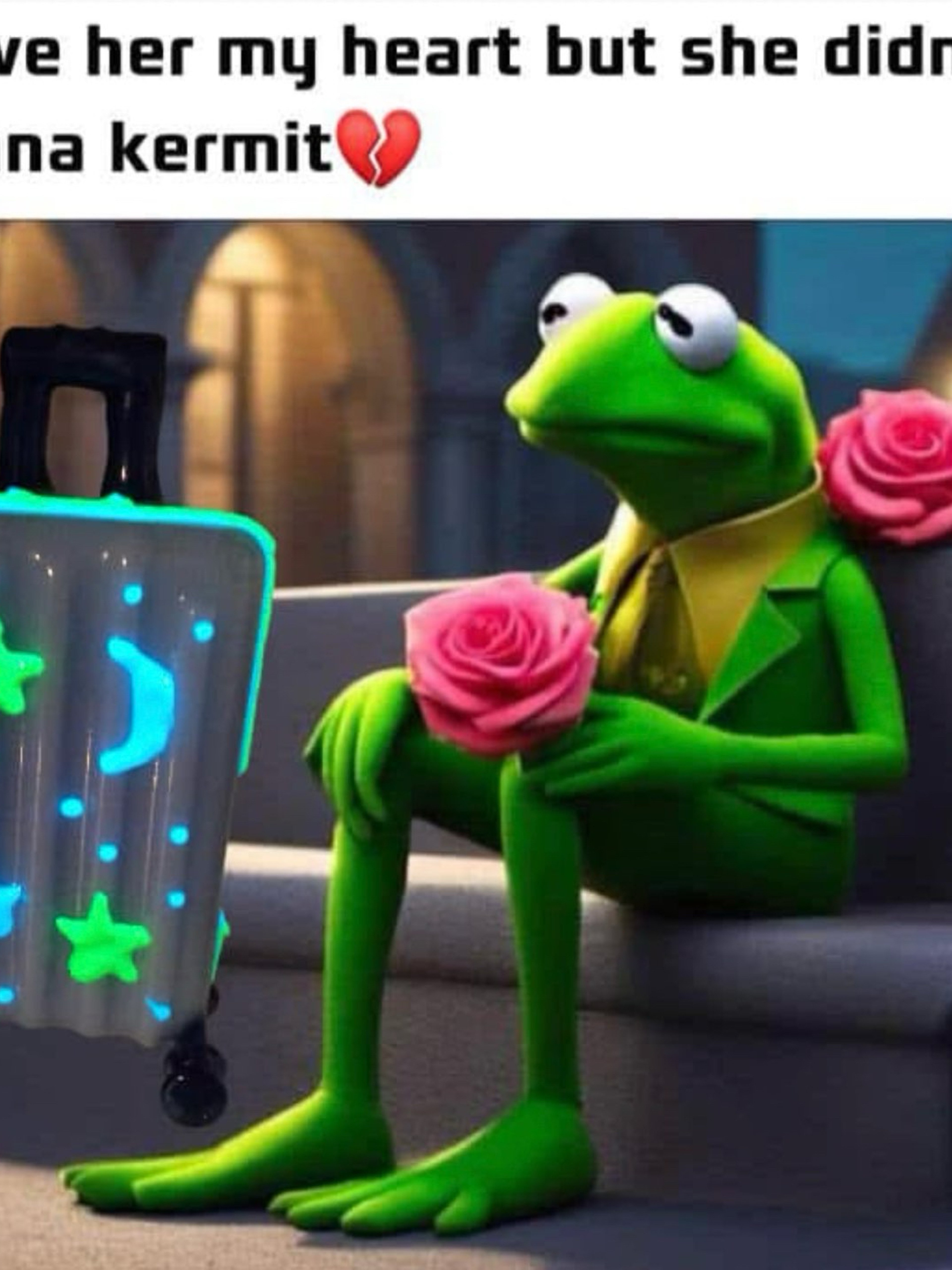 Preview pic of Blue glow in the dark suitcase