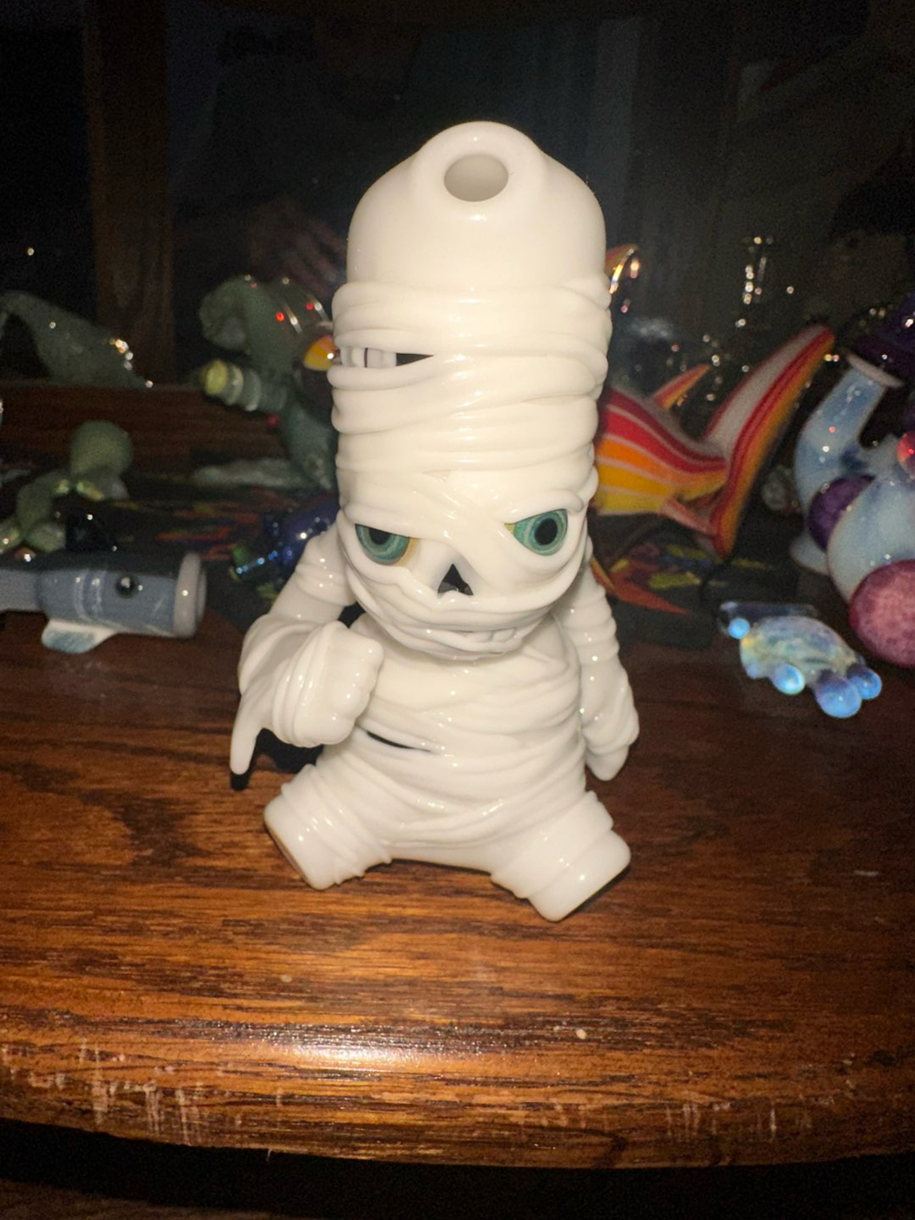 Preview pic of 1/1 danny camp sitting mummy