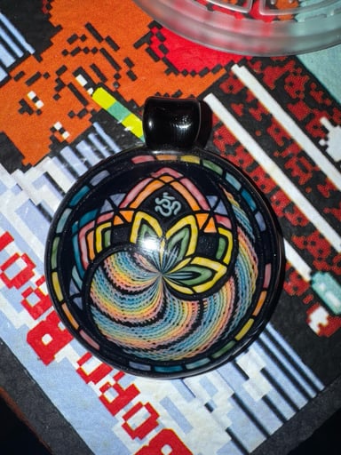 Preview pic of Dew Glass Pendant