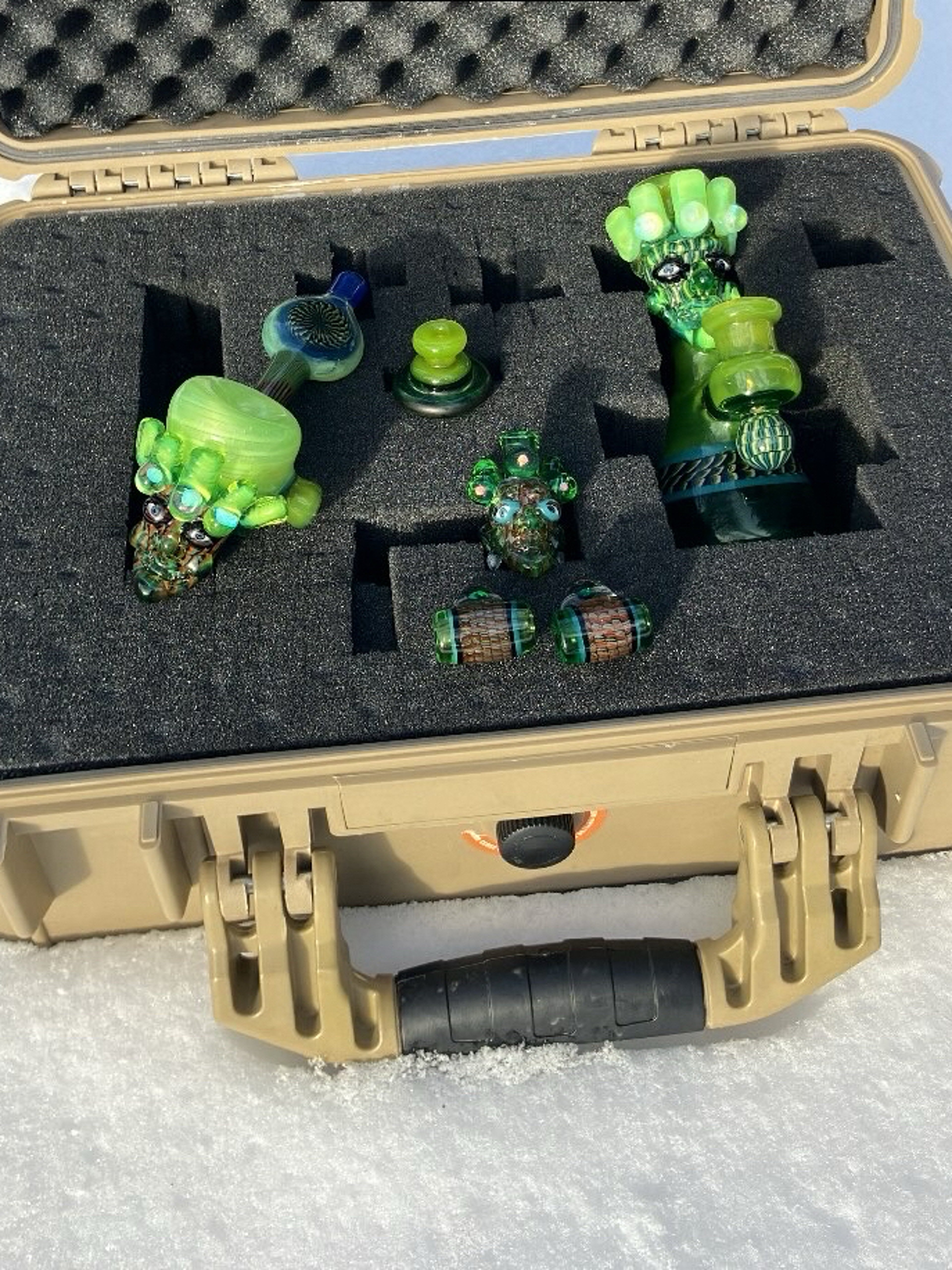 Preview pic of Conversion glass set