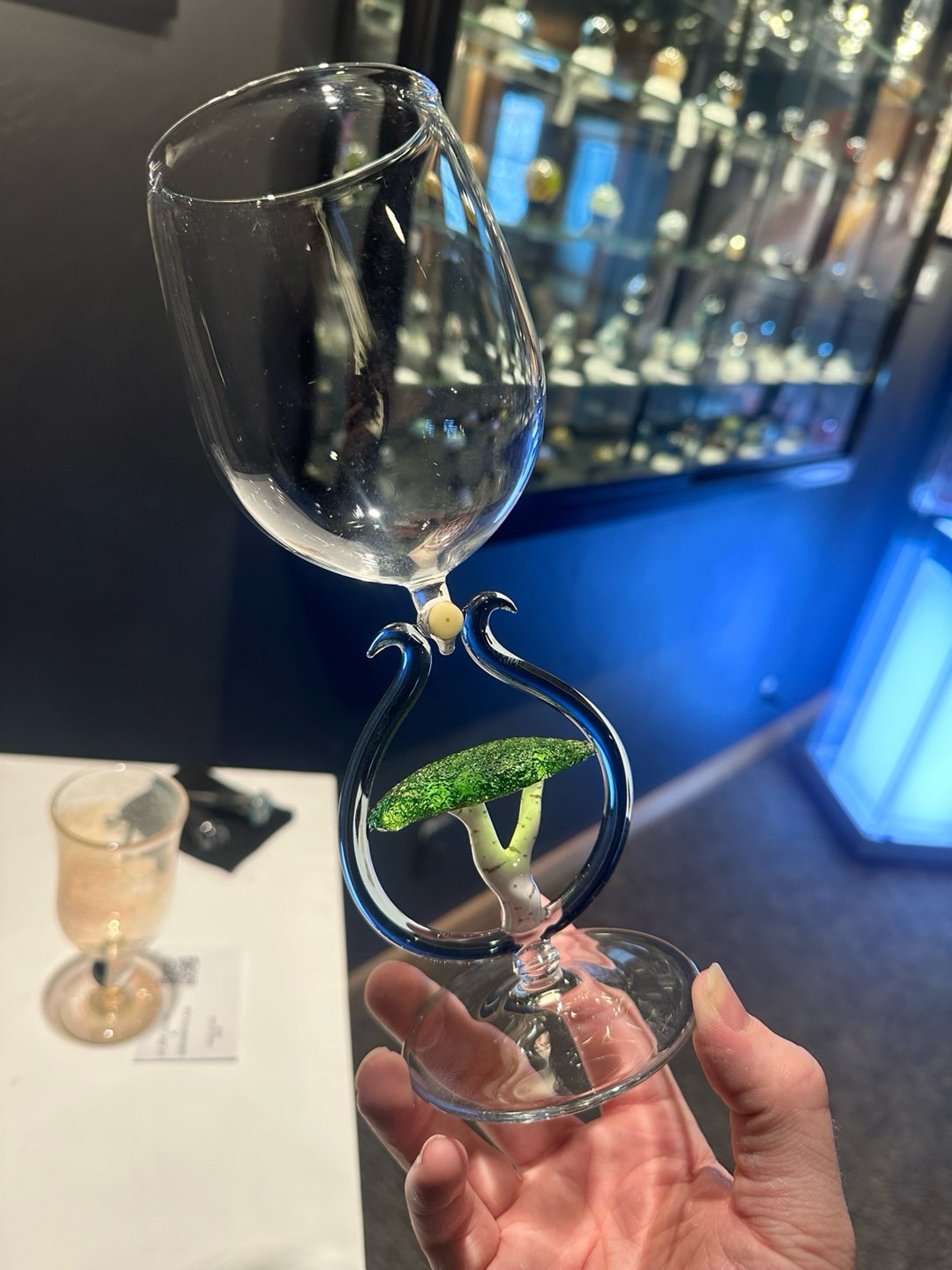 Preview pic of 2025 Foster wine glass