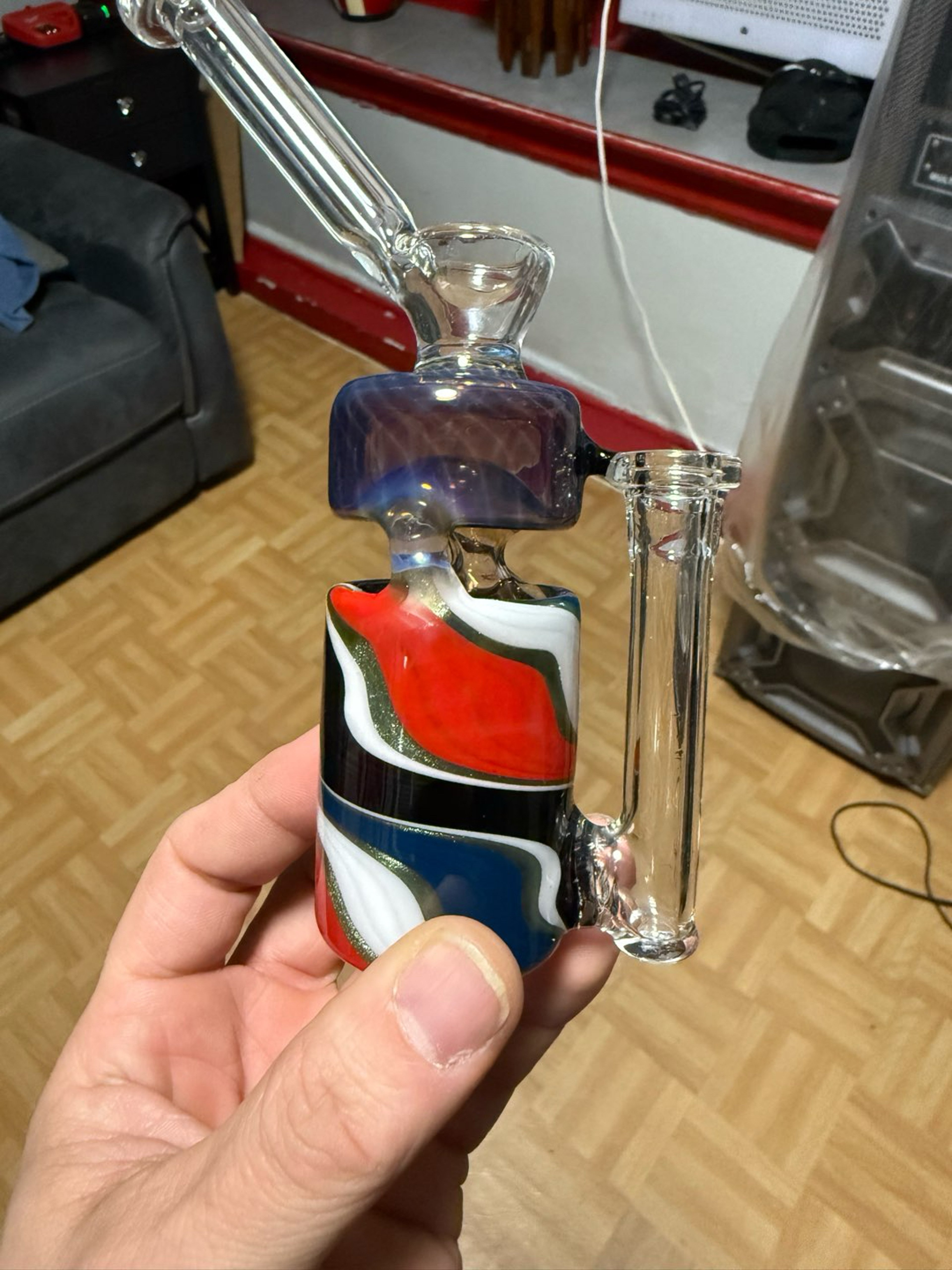 Preview pic of Maxed out glass mini rig(10mm)
