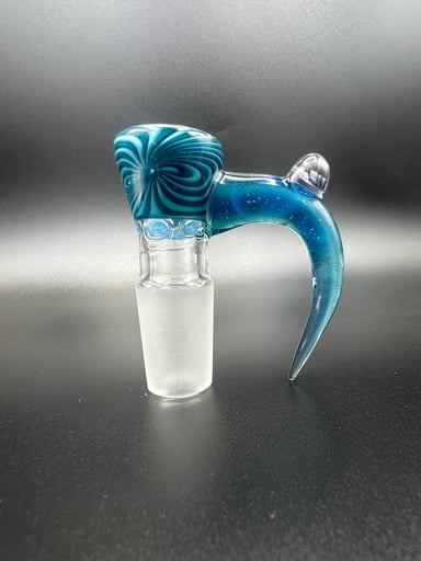 Preview pic of @woj.glass 18/4 Bubblegum Bowtie Slide #1 / 5