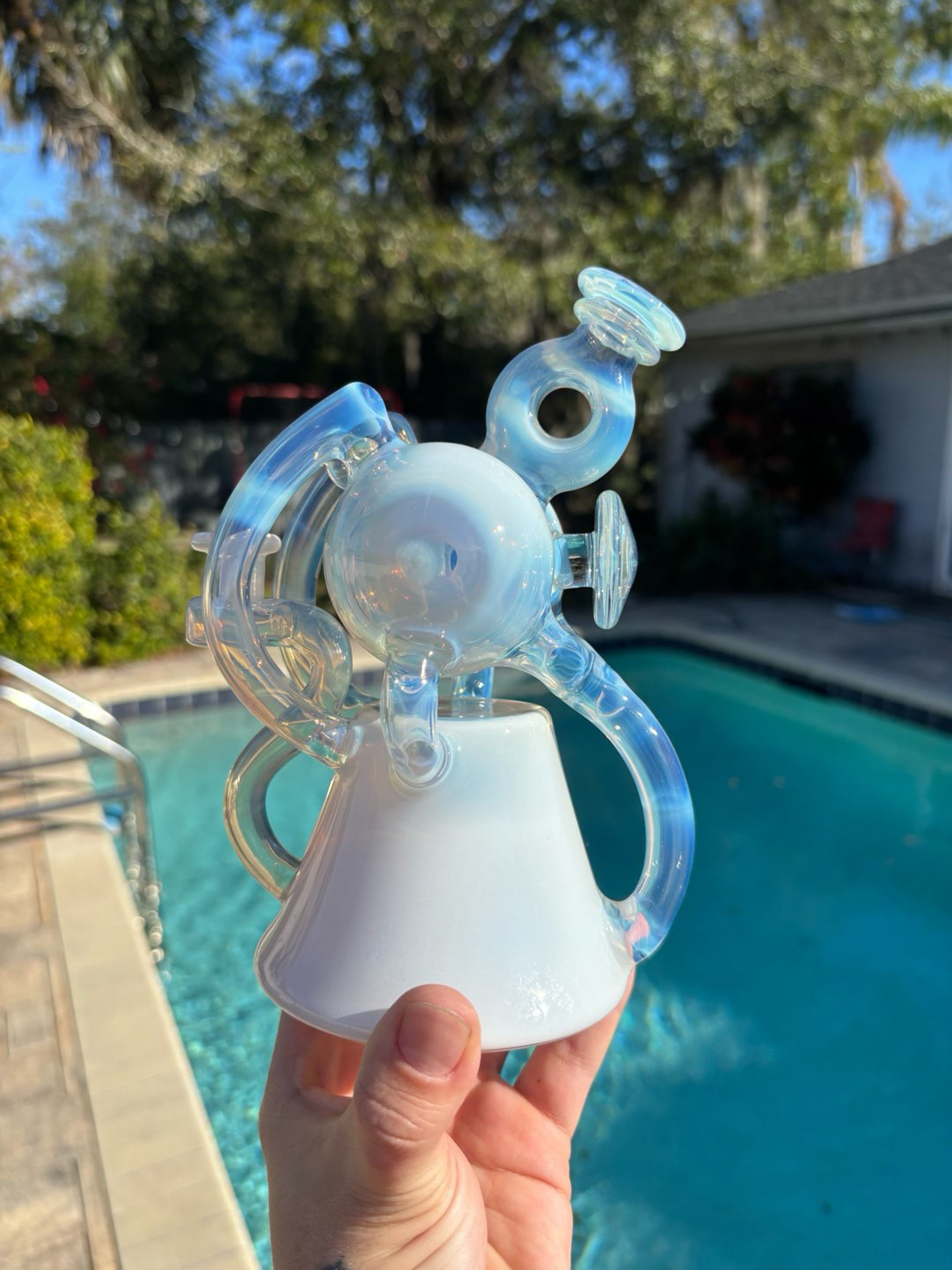 Preview pic of Worm Glass Yo-Dumper