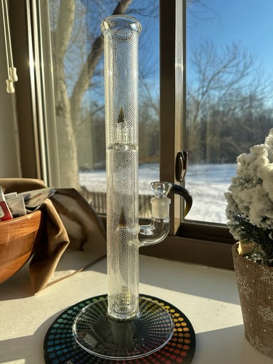 Preview pic of 44mm Sovereignty Fixed 180 w/ matching lighter