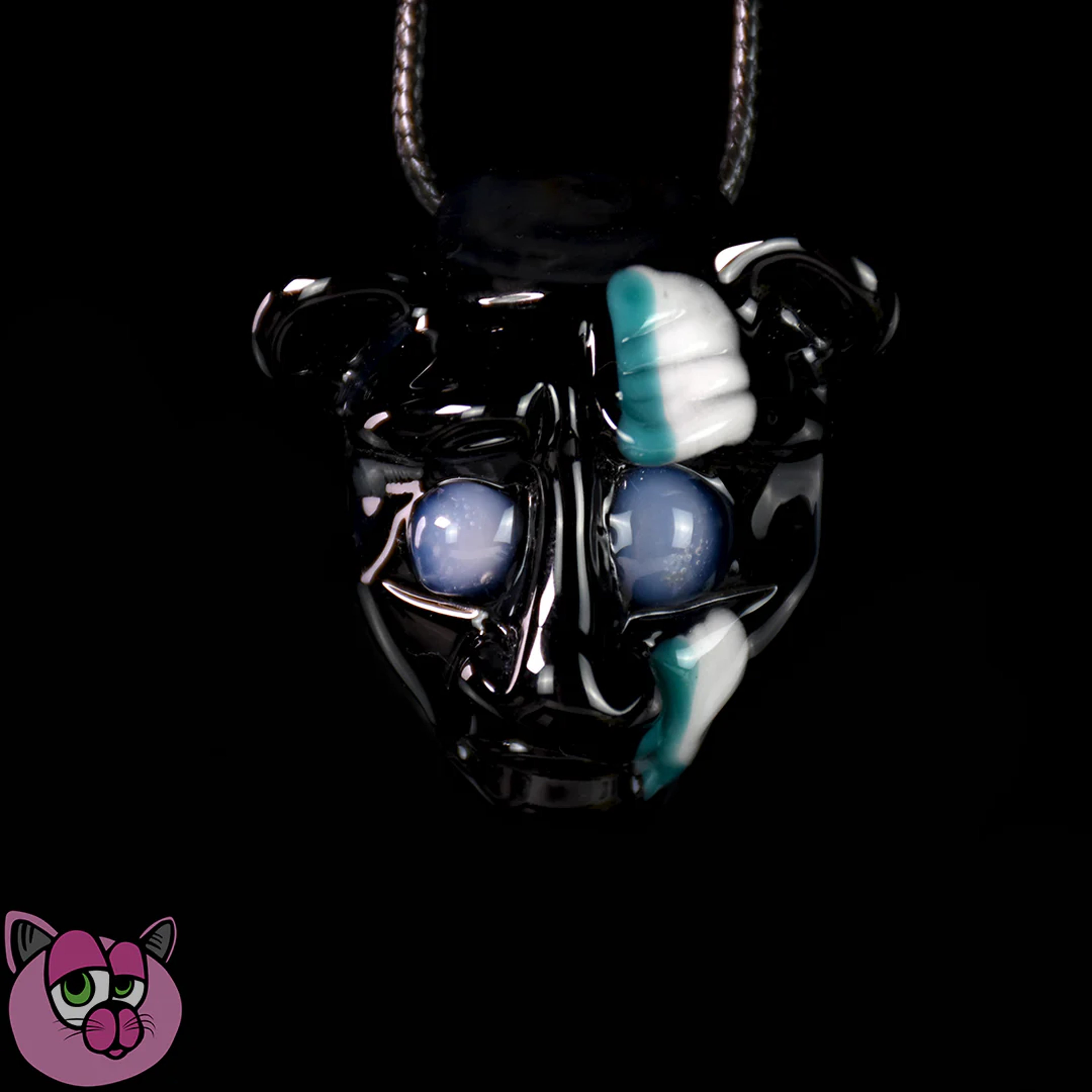 Preview pic of R3G15 Wanderer Pendant