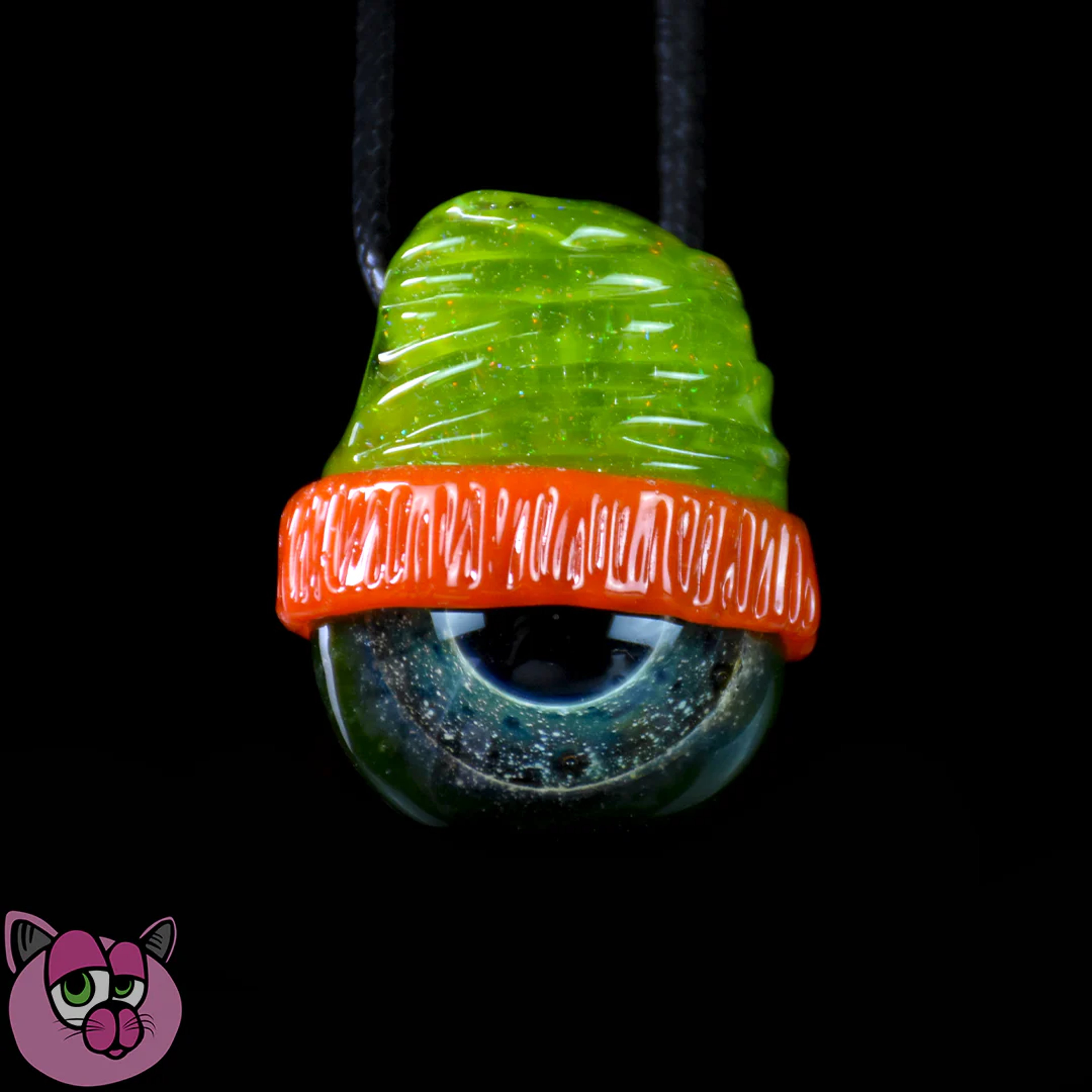 Preview pic of Junkie Glass Beanie Pendant