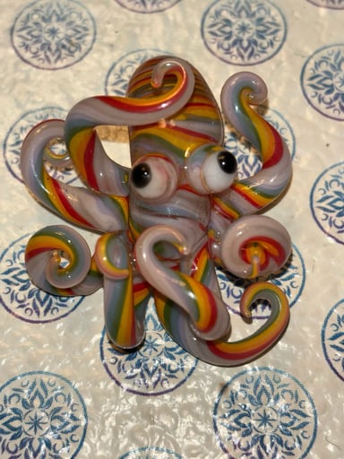 Preview pic of Octopus pendy