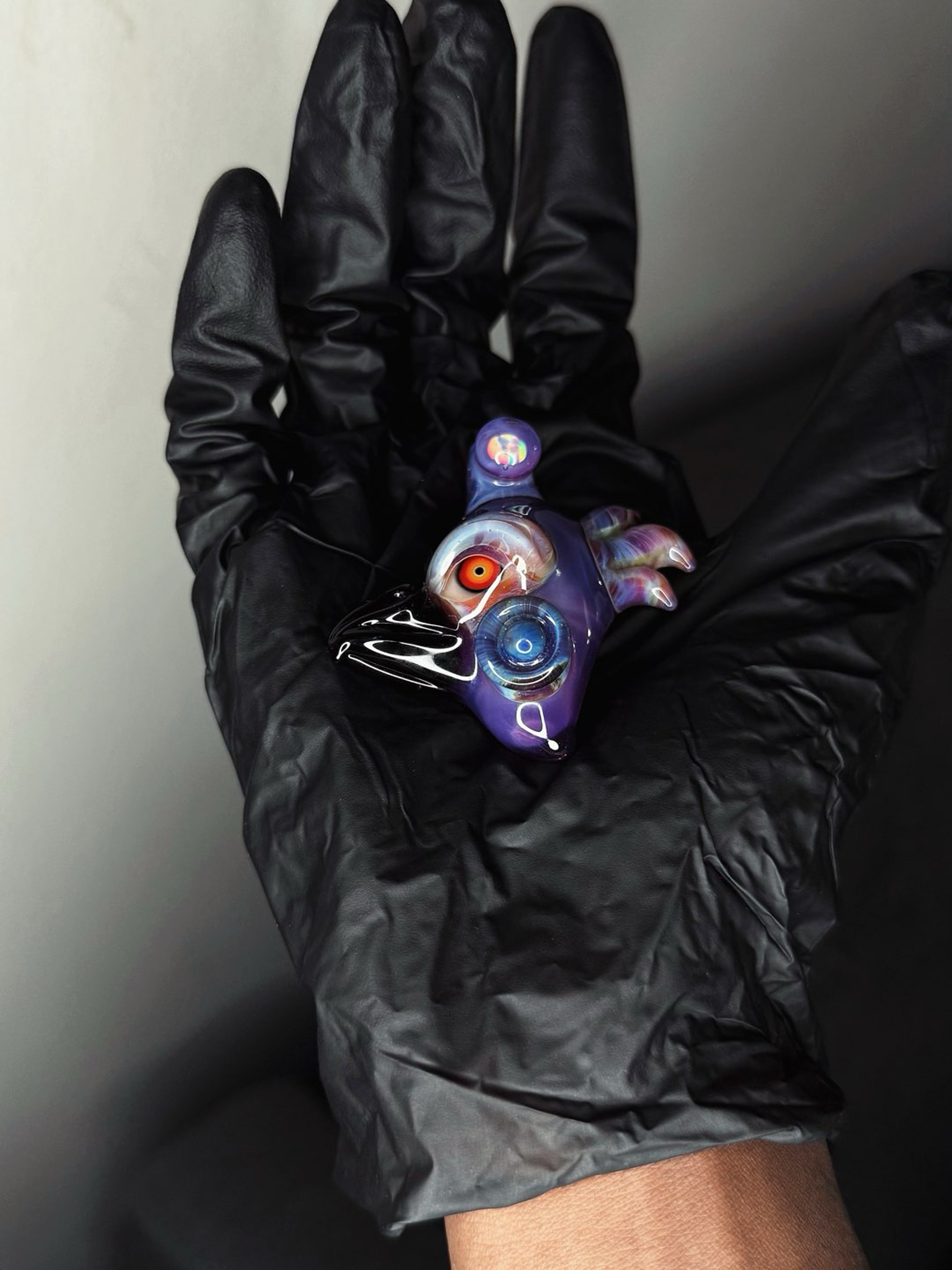 Preview pic of CREEP GLASS PENDANT