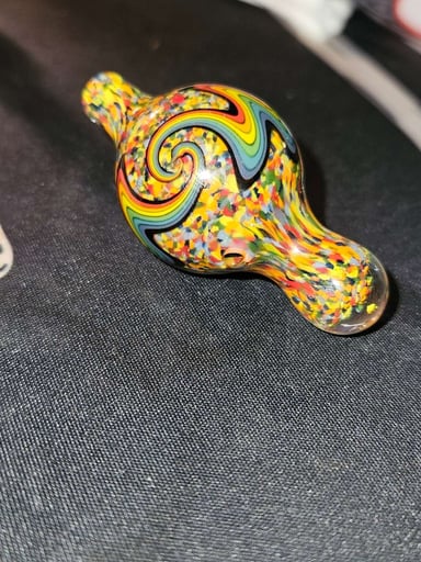 Preview pic of Chuck b glass cap