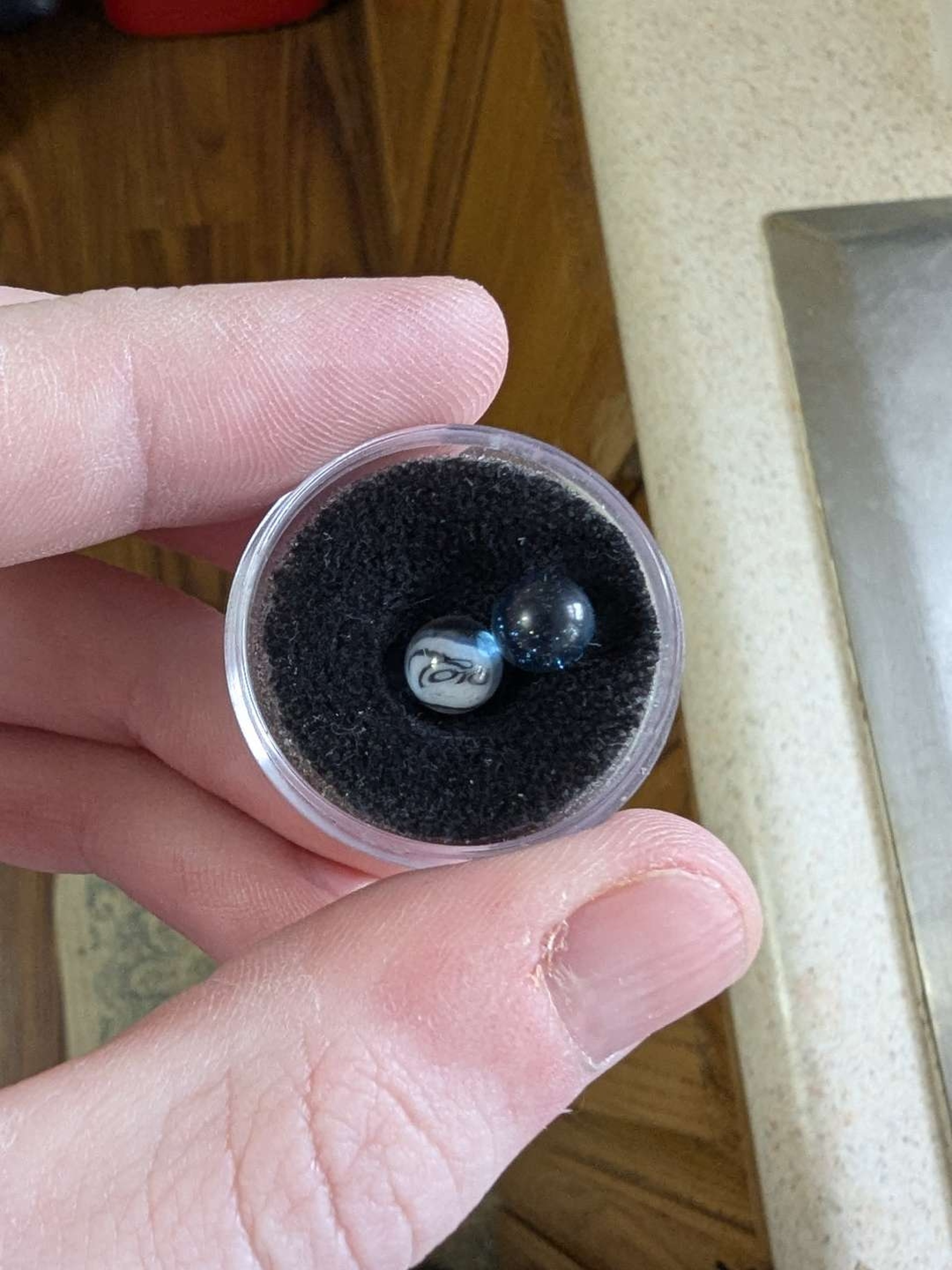 Preview pic of Toro pearls
