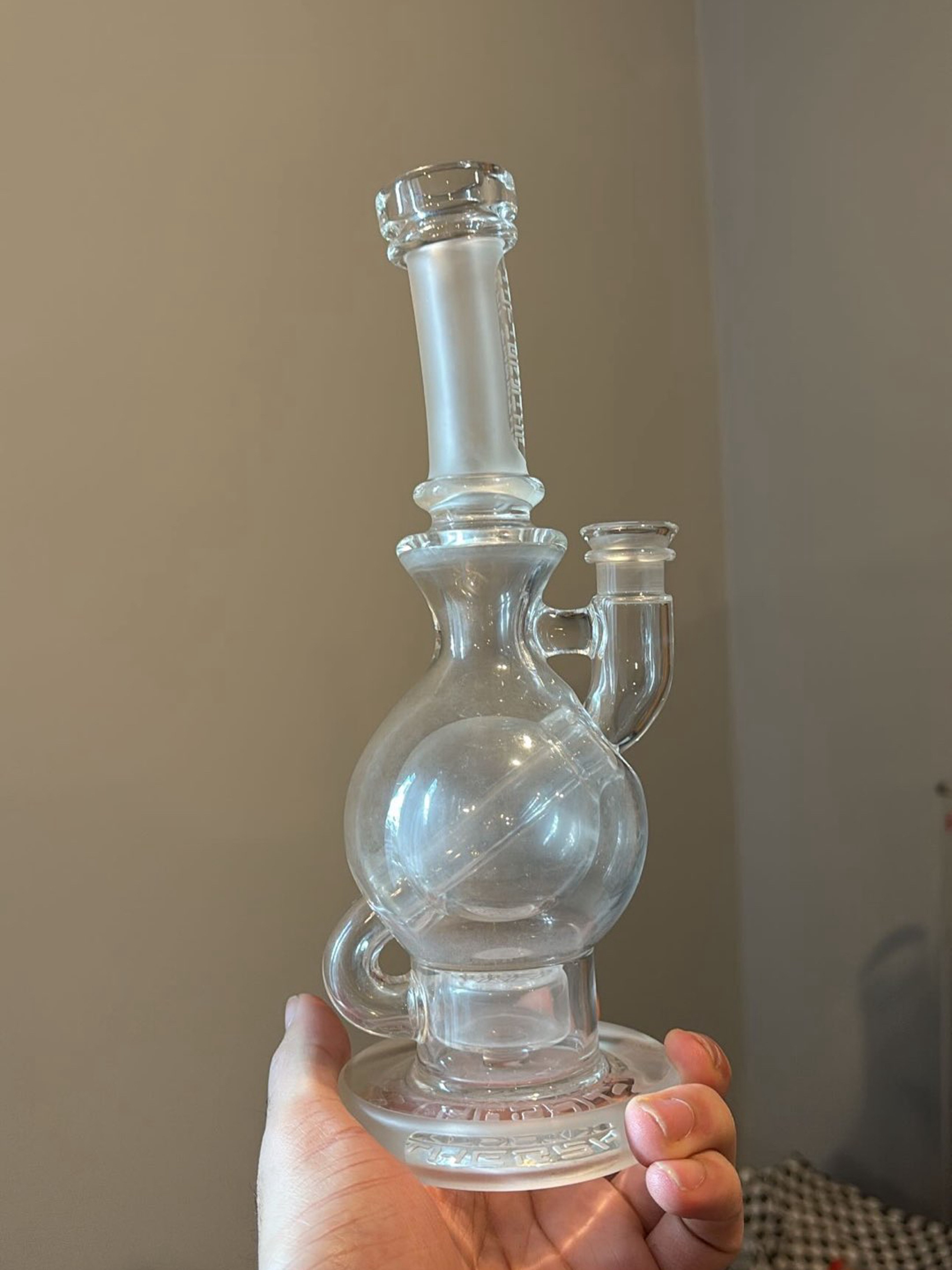 Preview pic of 2018 Mothership glass ball rig