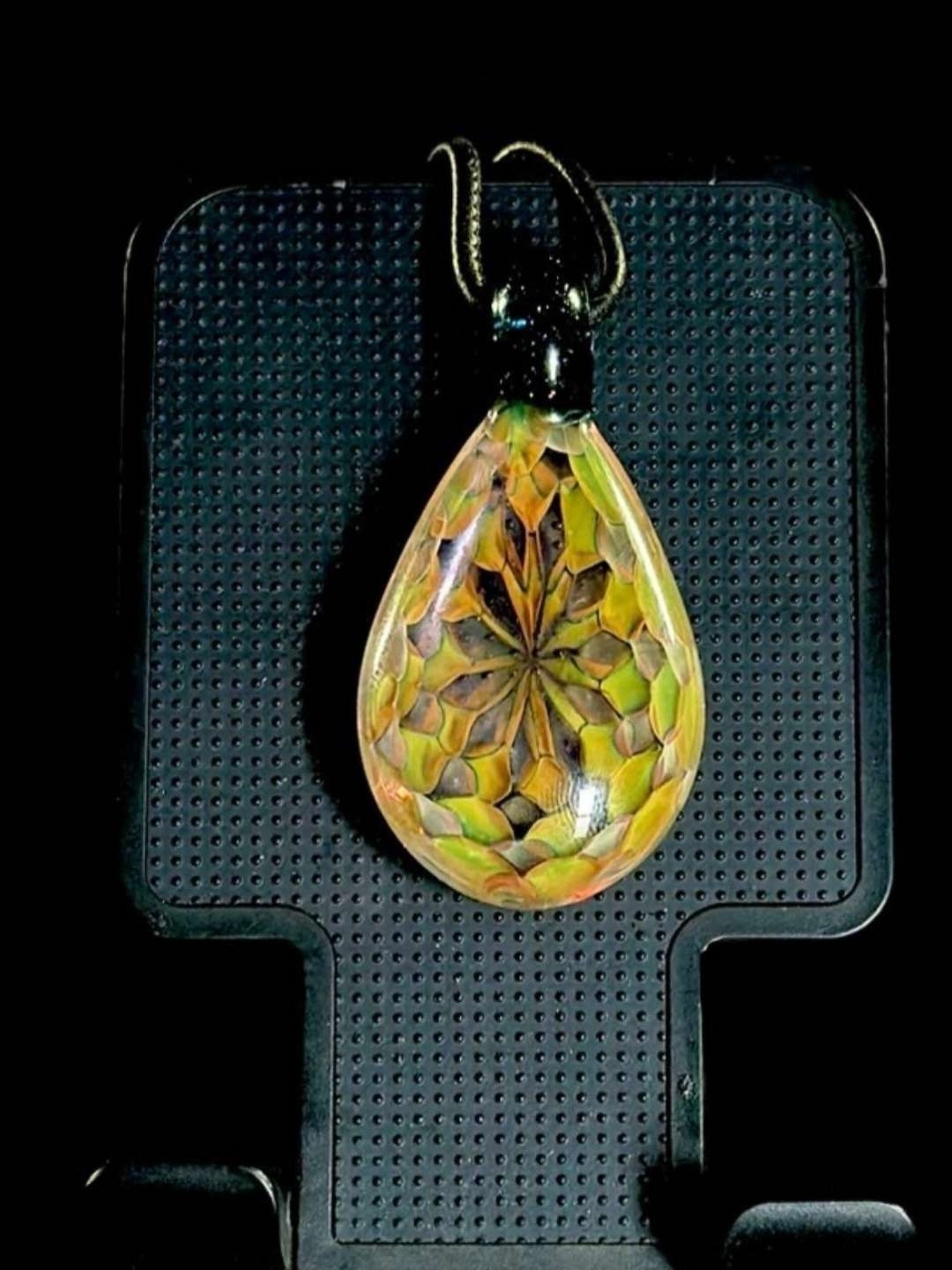 Preview pic of Unknown pendy