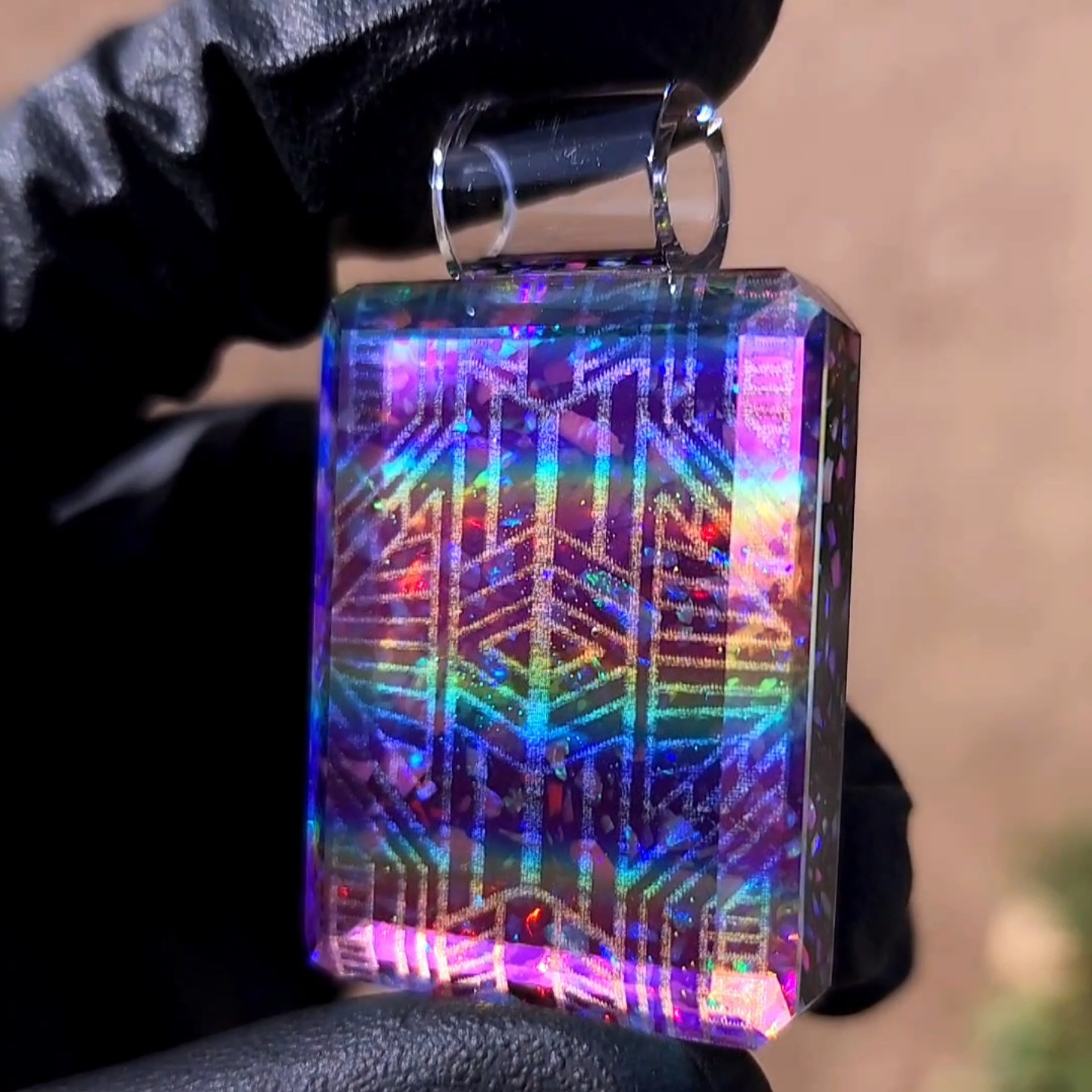 Preview pic of Faceted UV Reactive Opal and Etched Dichro Pendant