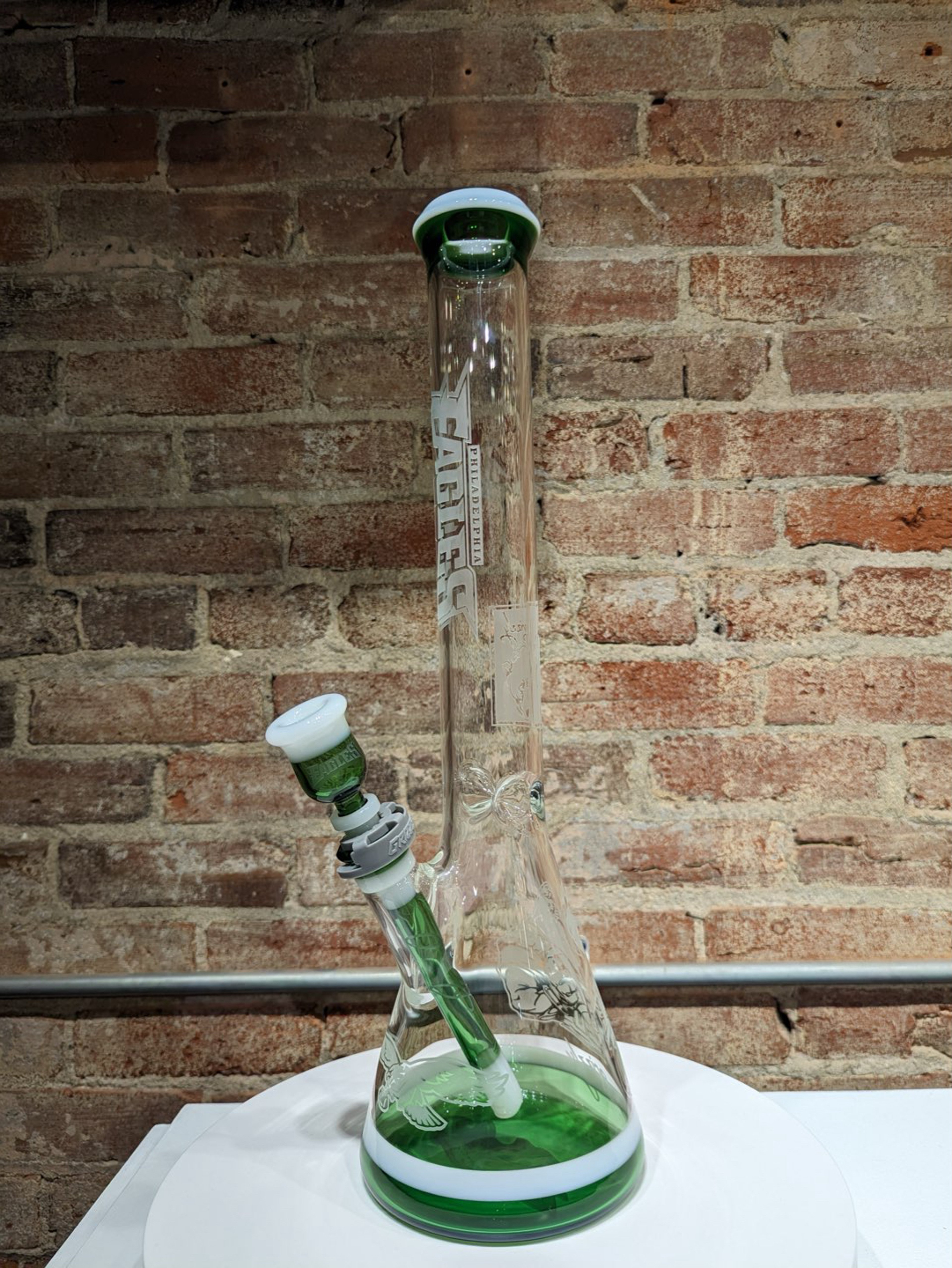 Preview pic of Grizzly Eagles Beaker Collab Full Encalmo Faceted