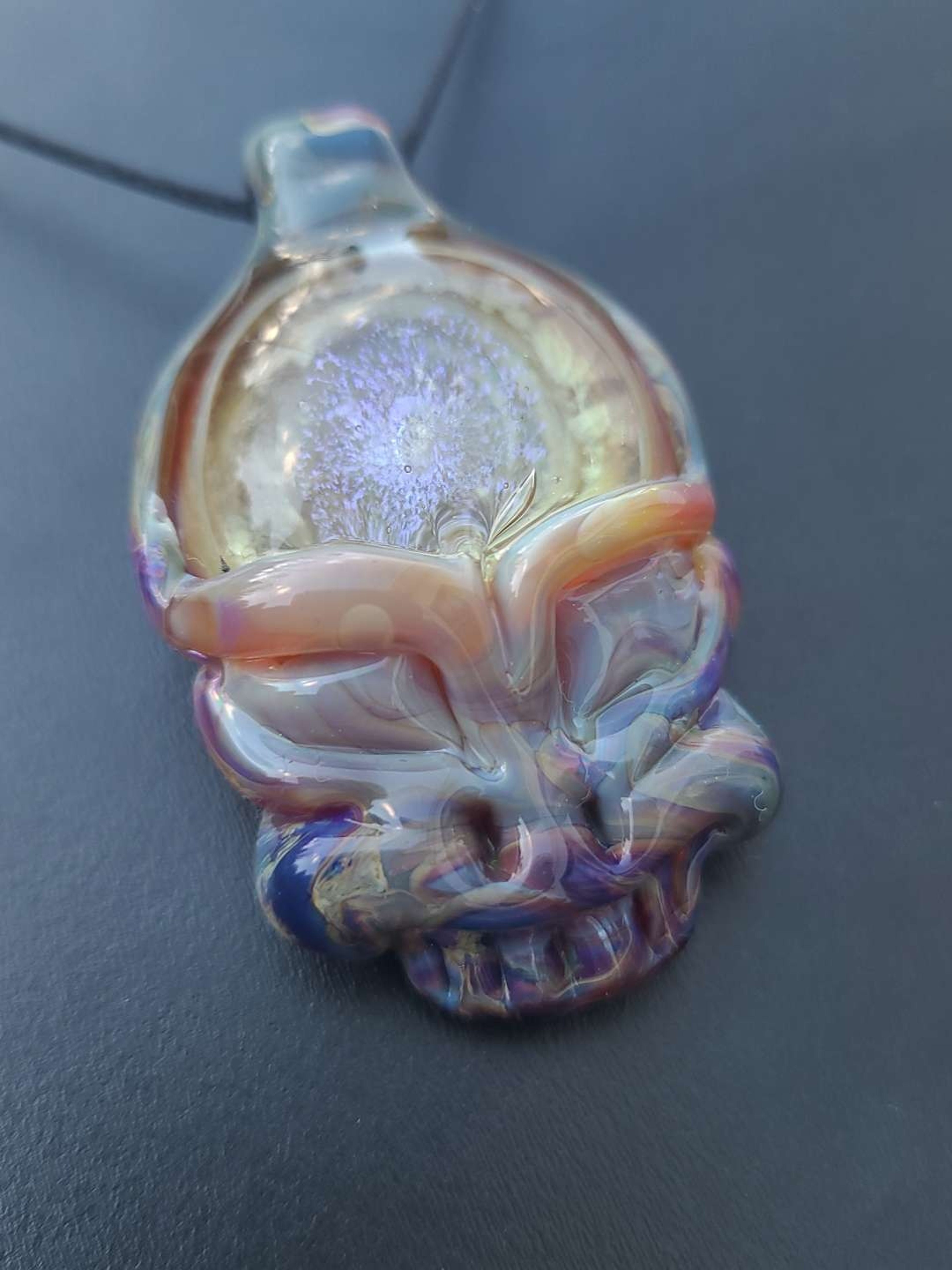 Preview pic of Stealie pendant