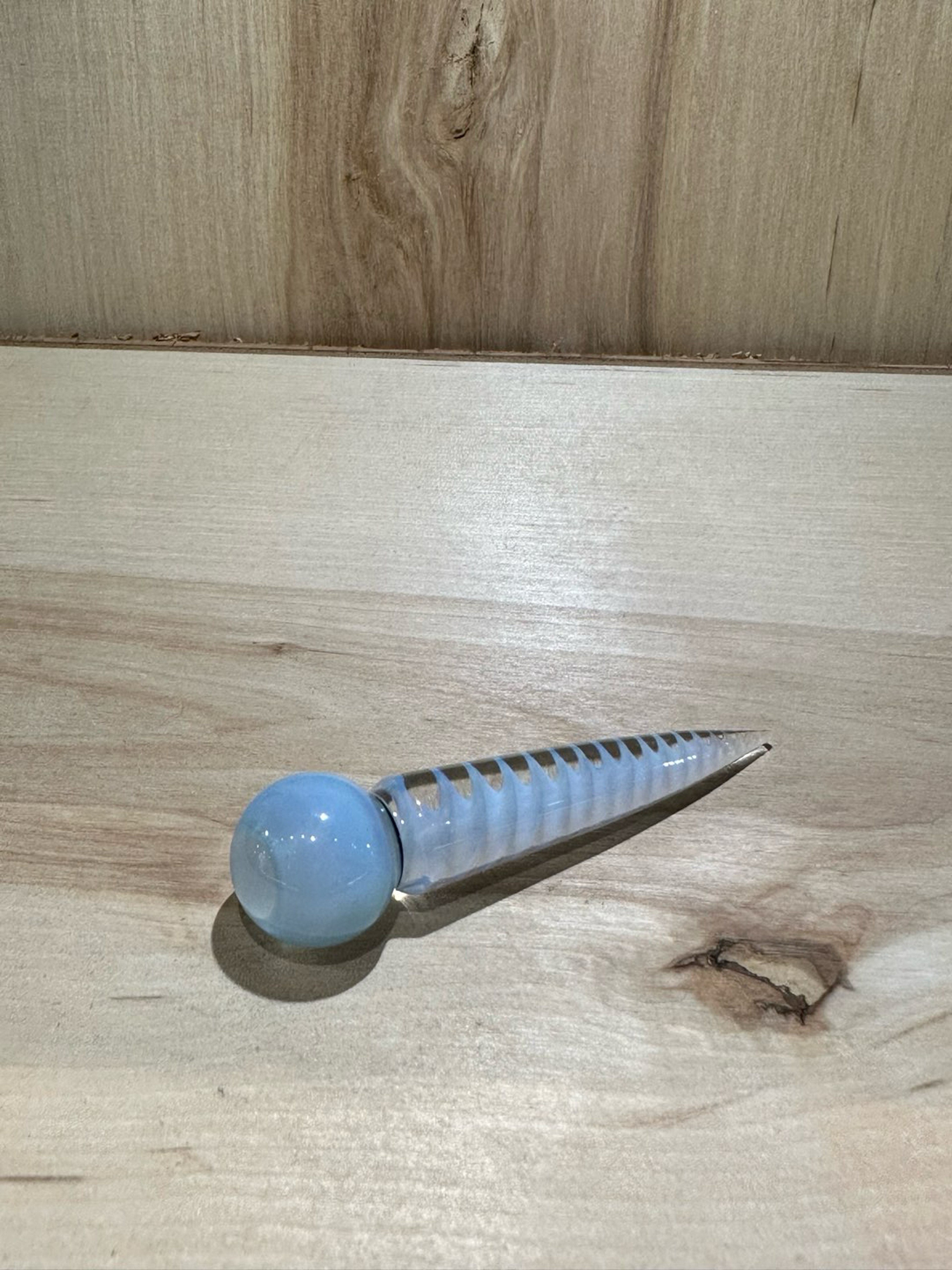 Preview pic of Shamby Glass Poker 2