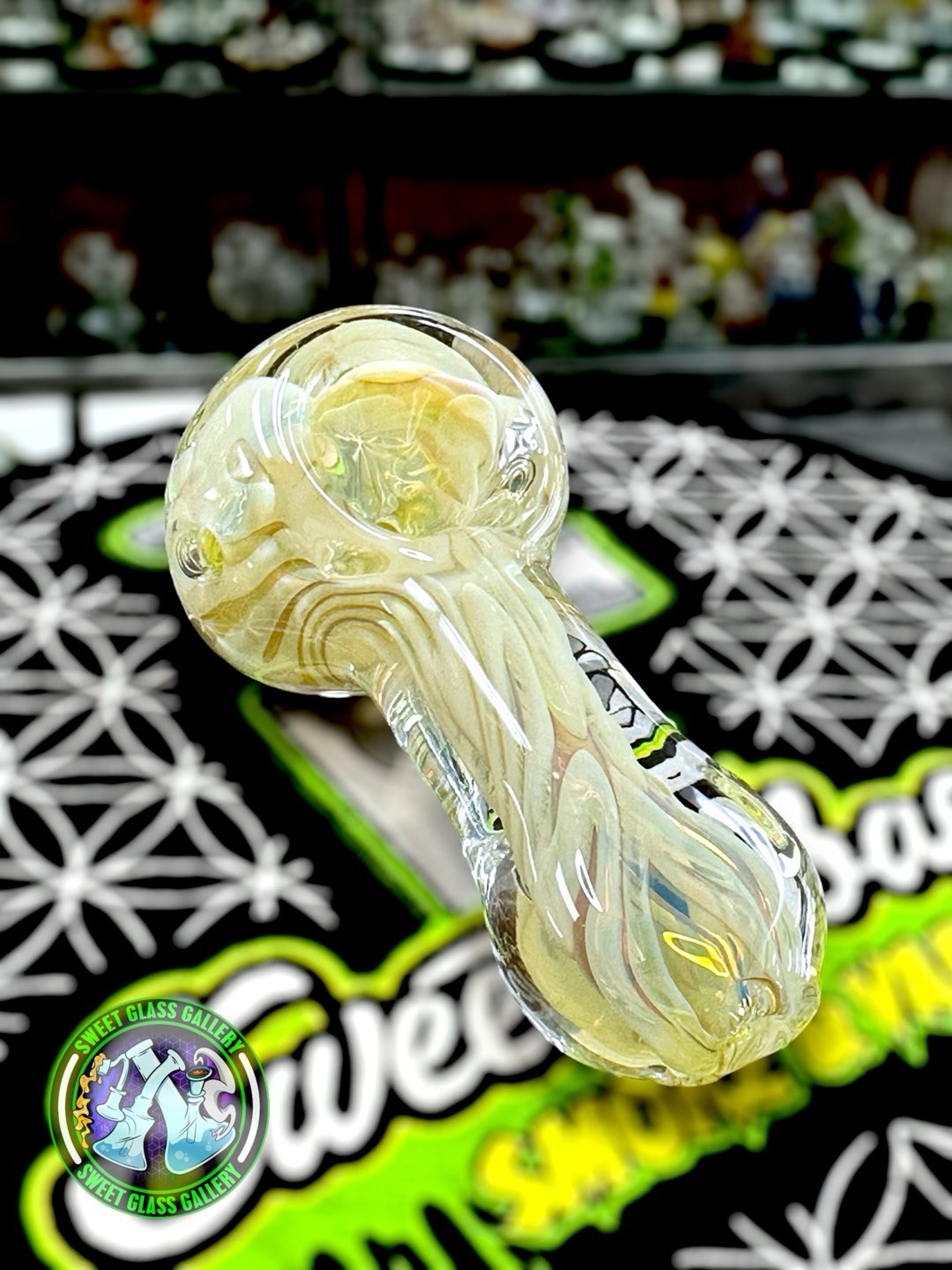 Preview pic of Daniel's Glass Art - Dry Pipe #1 - Silver Fumed