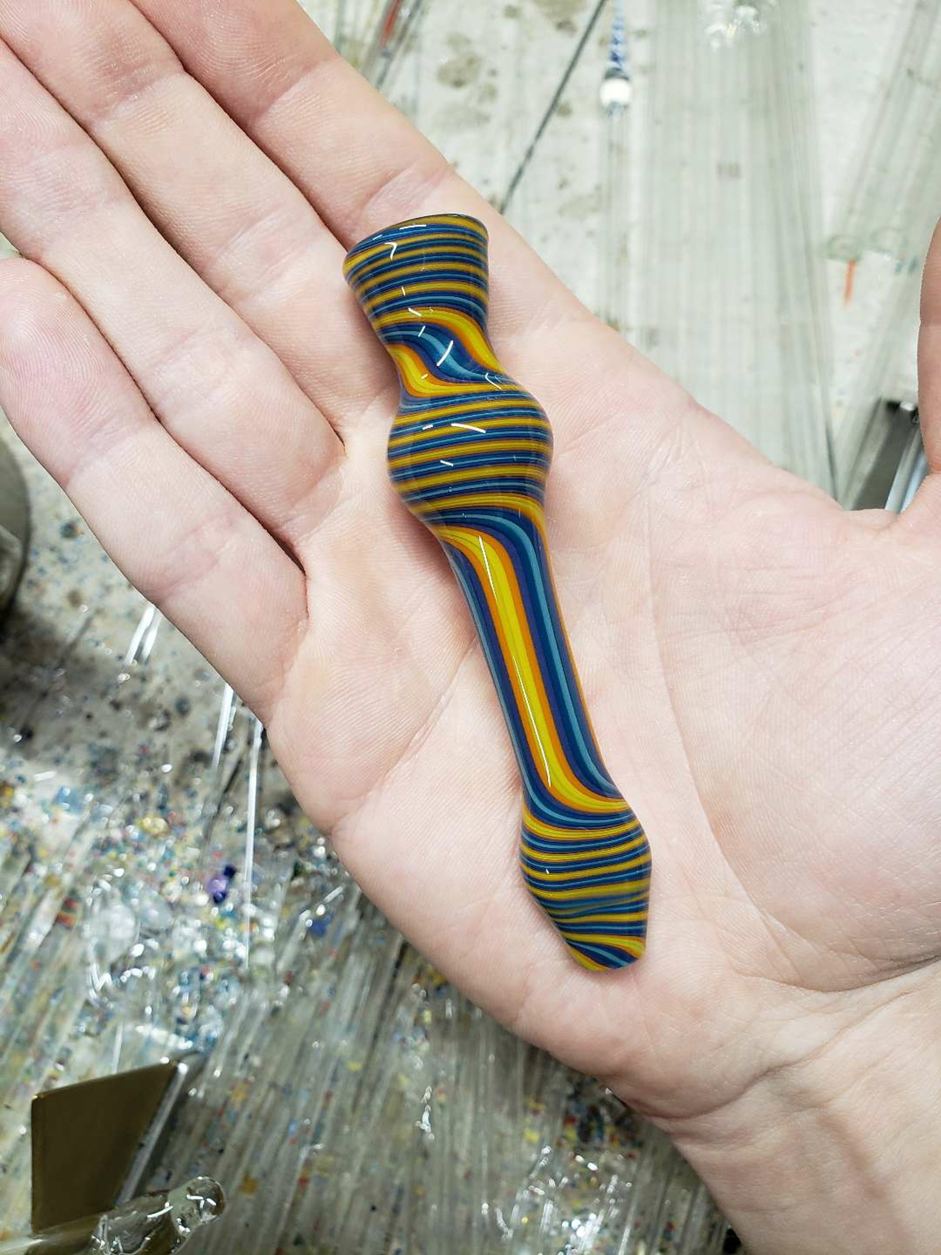 Preview pic of Blue and Yellow spiral line work chillum w/ flat mouthpiece