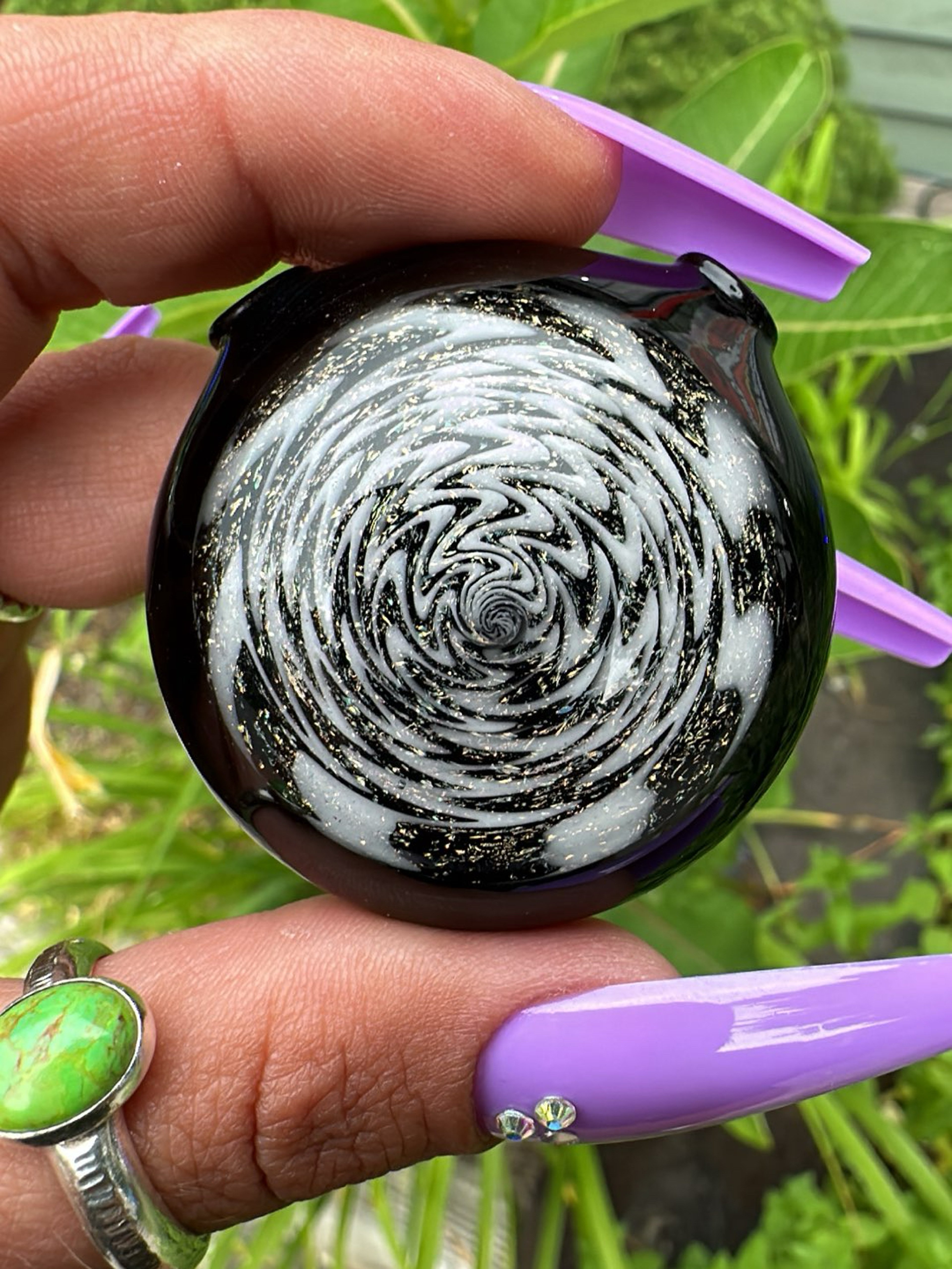 Preview pic of Matt Z Glass WigWag Disc Pendant
