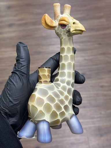 Preview pic of Full Size Matt Robertson Giraffe