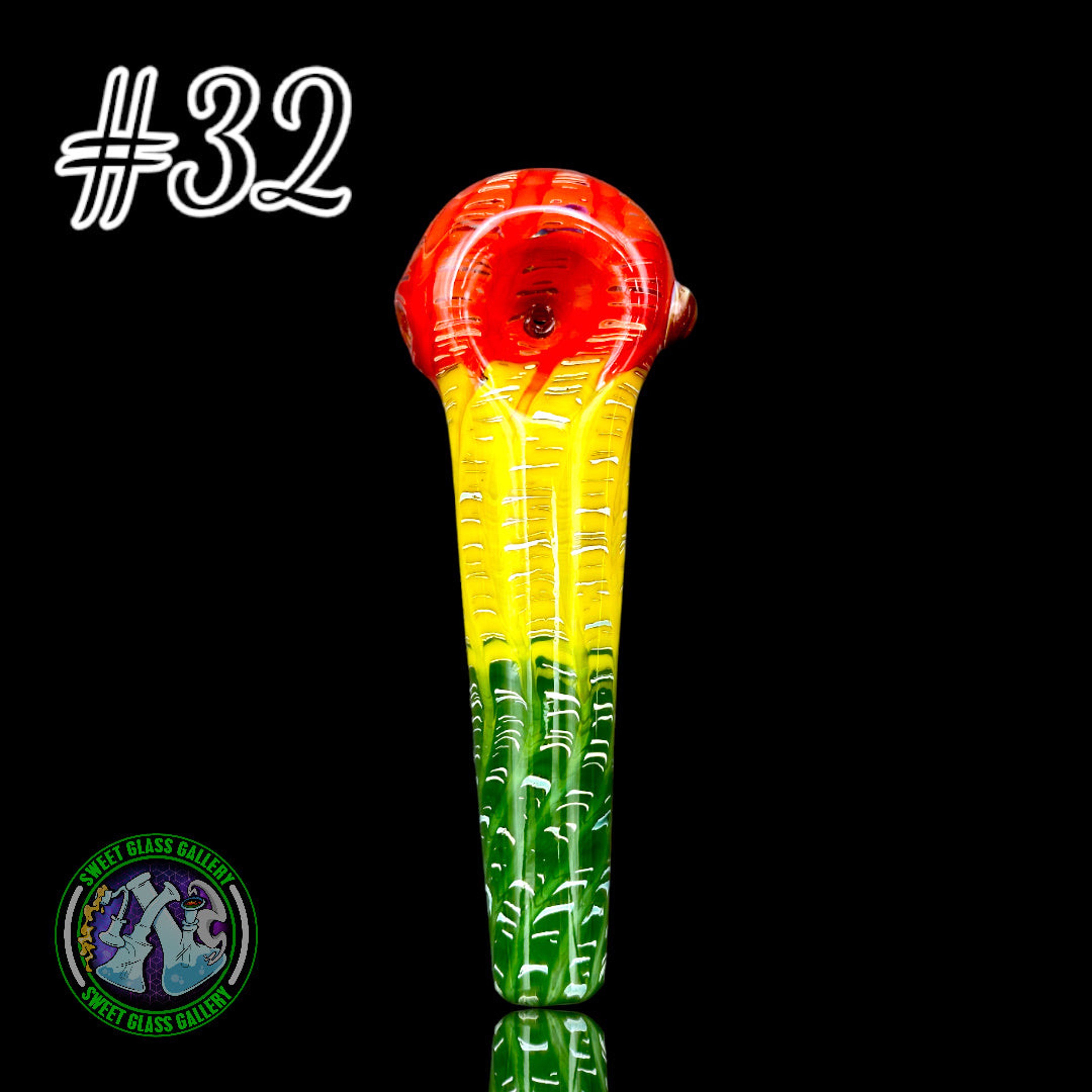 Preview pic of Daniel's Glass Art - Dry Pipe #32 - German Glass