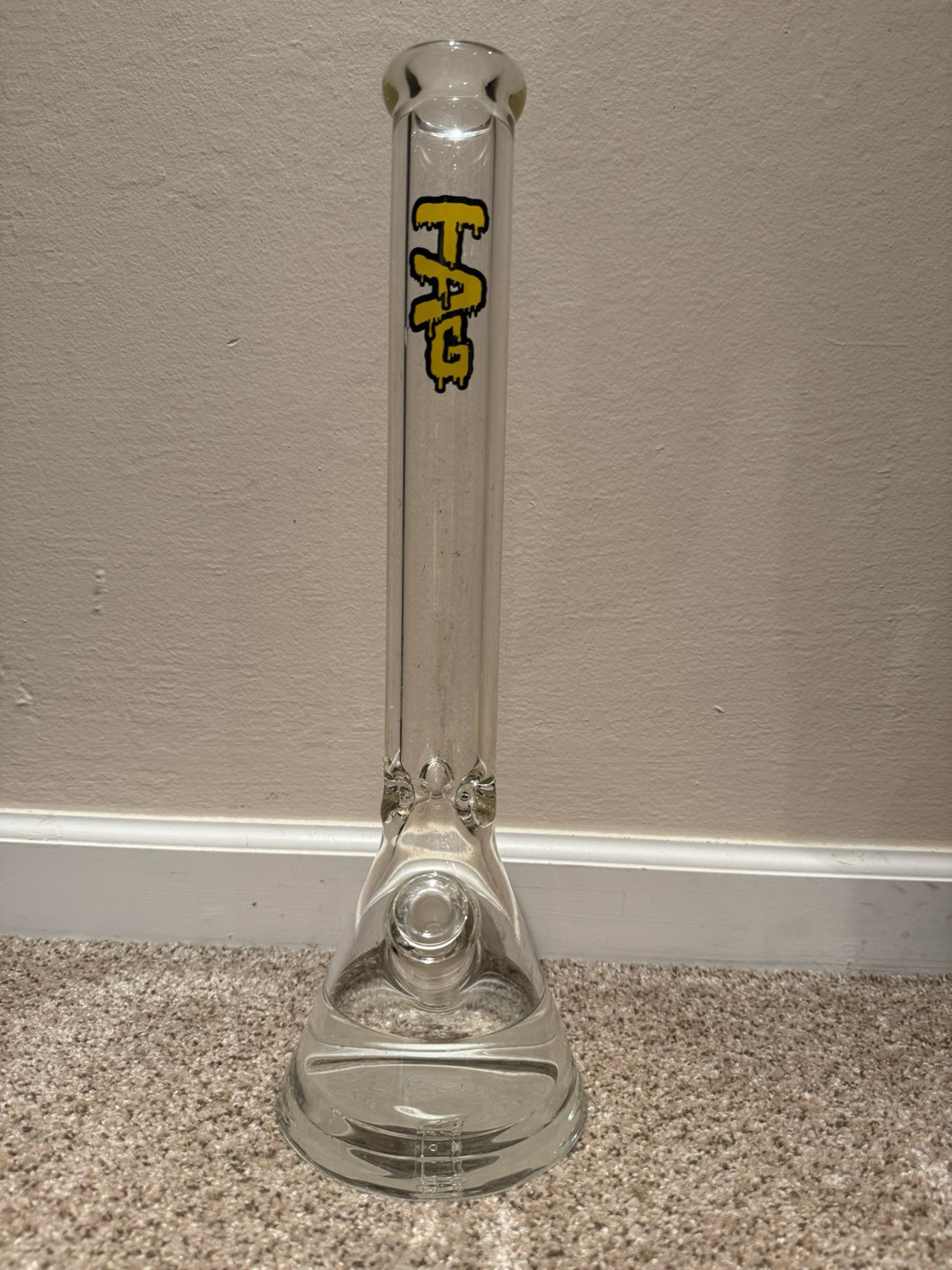 Preview pic of SEND TRADES 18 inch yellow label tag